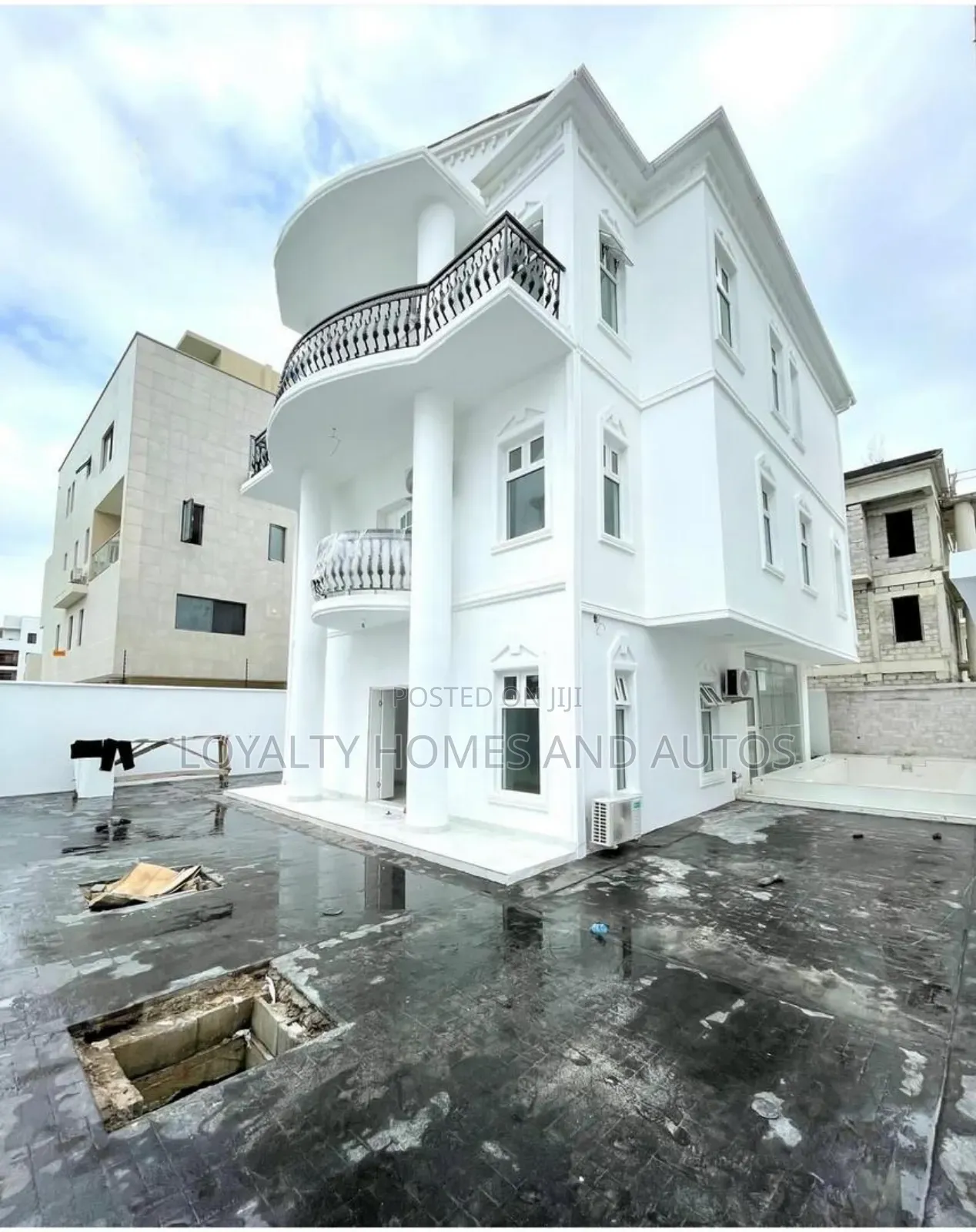 4bdrm Duplex in Banana Island Ikoyi for rent in Banana Island