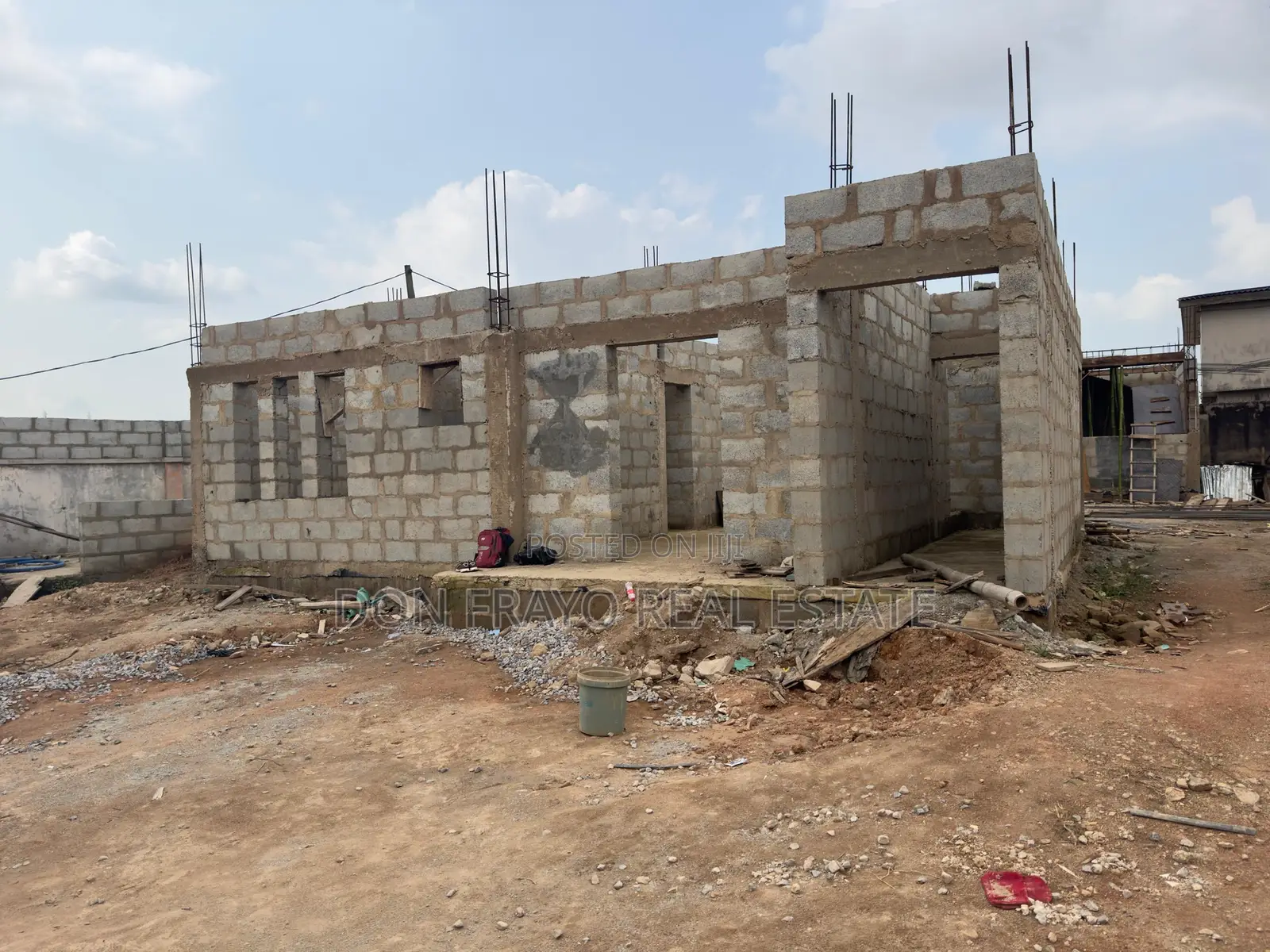 3 Beds Terrace Duplex at Omolayo Estate Akobo in Akobo