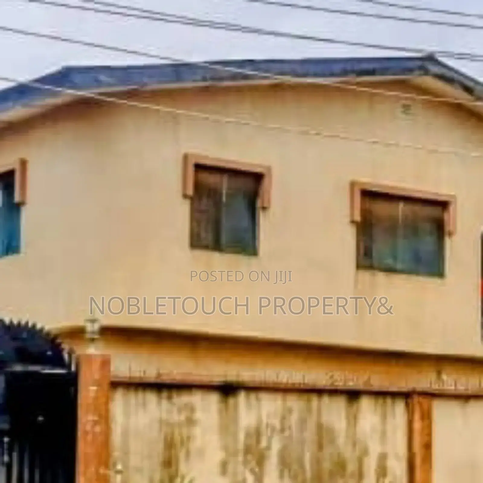 3bdrm Block of Flats in Governors Road, Iseri Olofin for sale in Iseri Olofin
