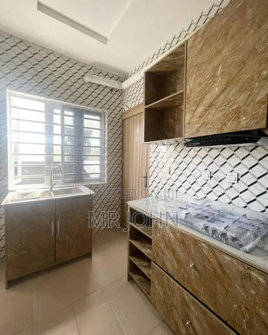 2bdrm Apartment in Mobile Road Ilaje, VGC / Ajah for sale in VGC / Ajah