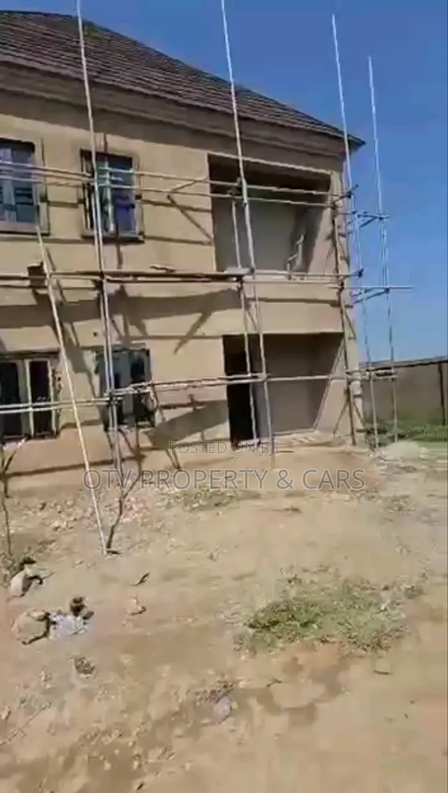 4bdrm Duplex in Lugbe District for sale in Lugbe District