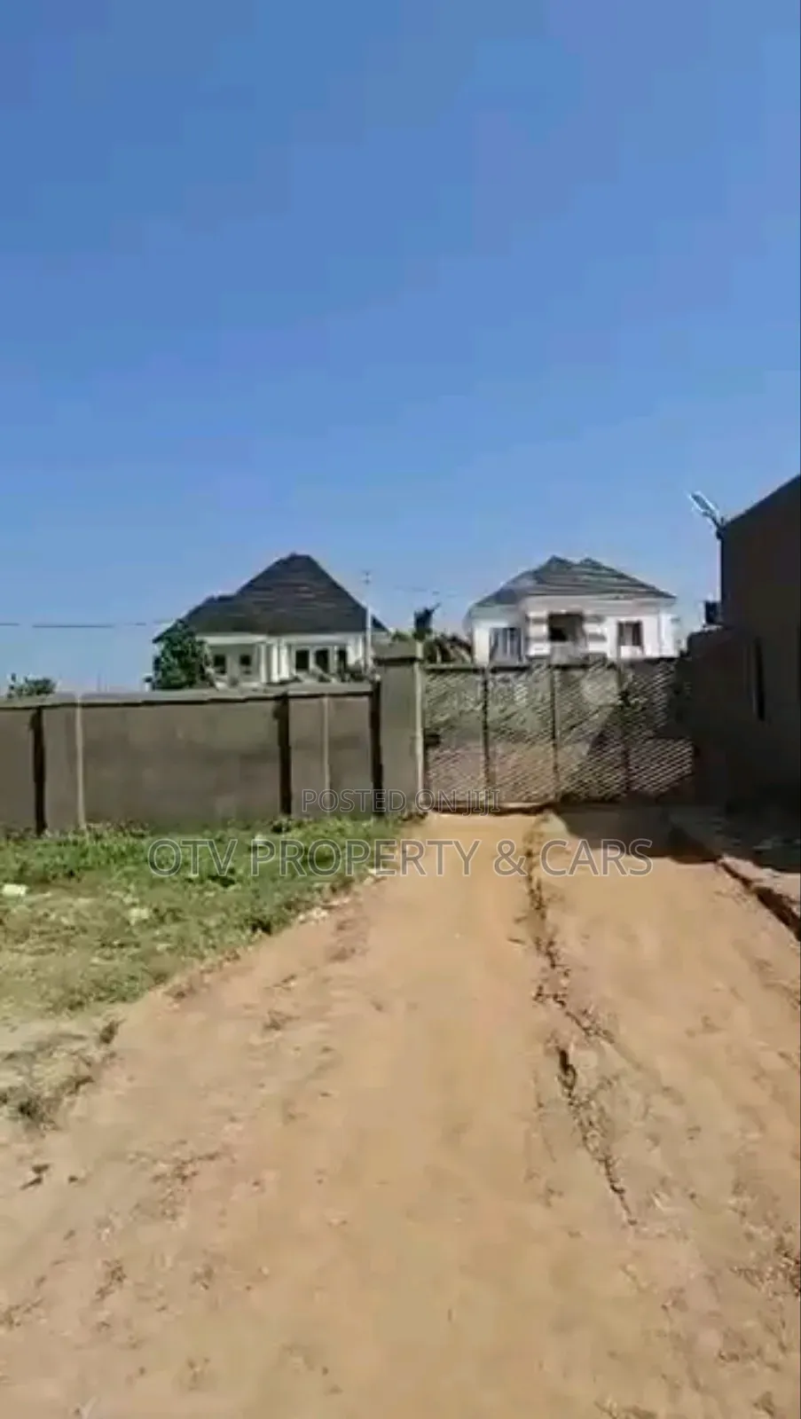 4bdrm Duplex in Lugbe District for sale in Lugbe District