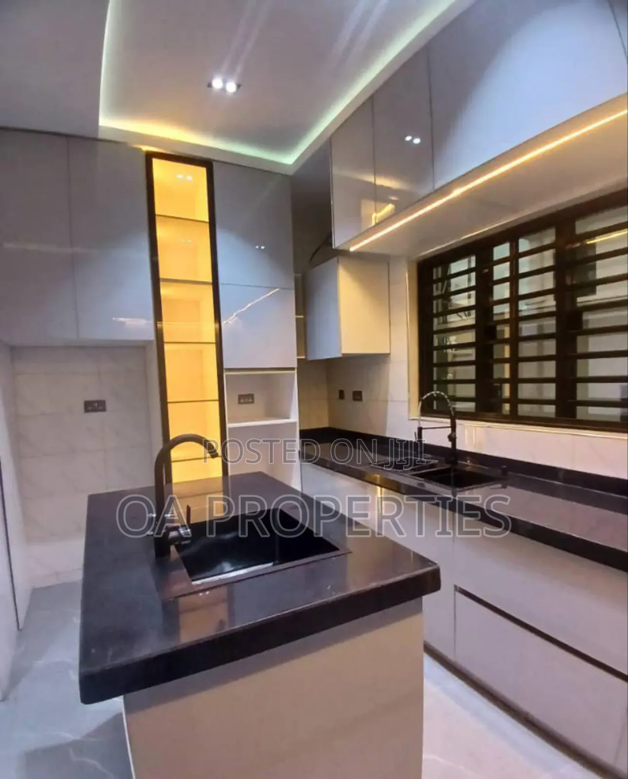 5bdrm Duplex in Ibadan for sale in Ibadan