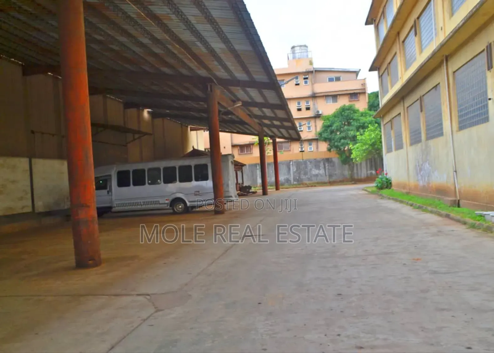 300sqm ( Half Plot) Taylor Bustop Ijegemo New Expressway in Ijegun