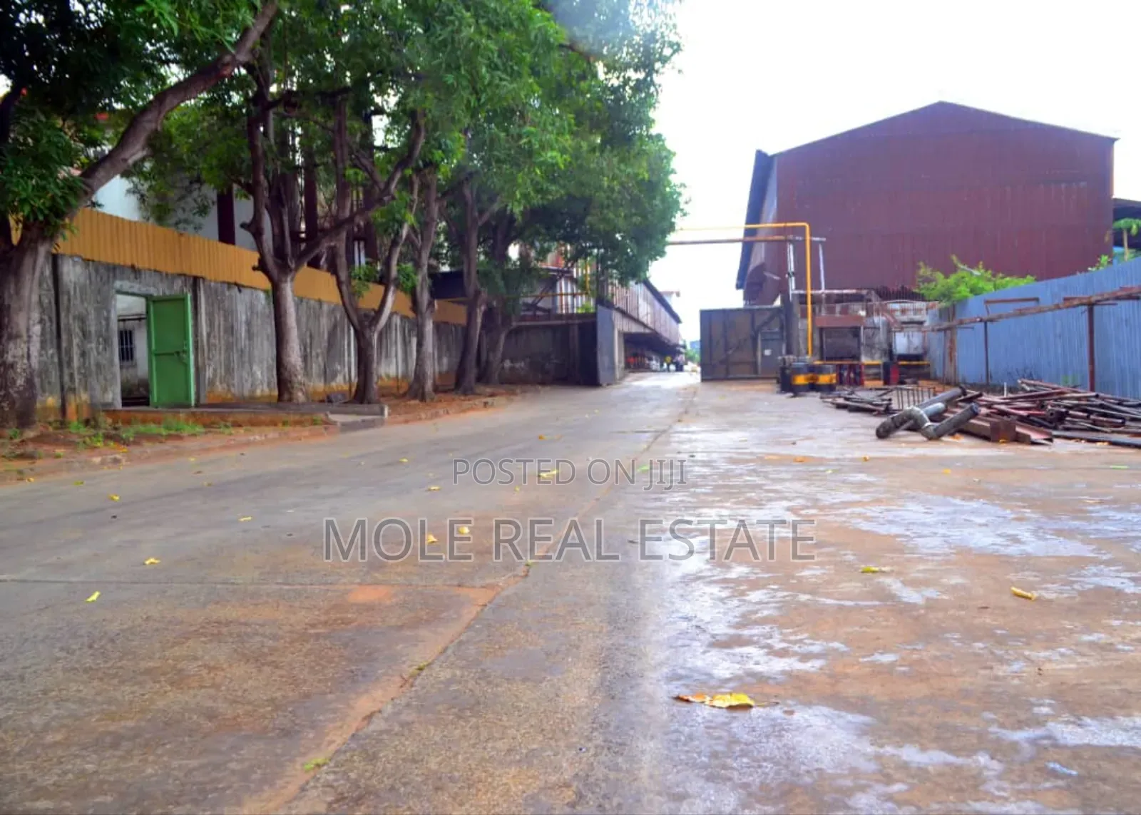 300sqm ( Half Plot) Taylor Bustop Ijegemo New Expressway in Ijegun