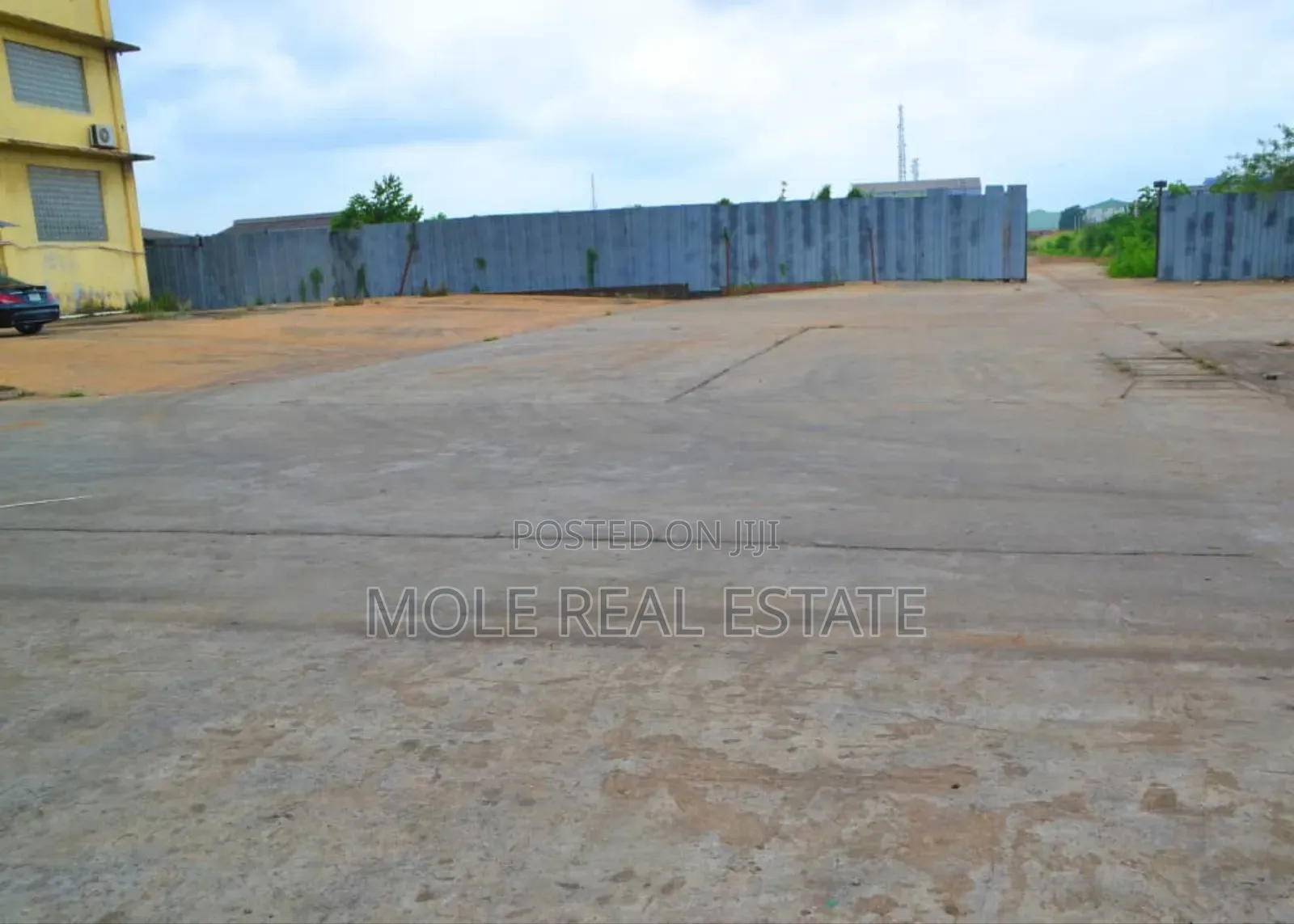 300sqm ( Half Plot) Taylor Bustop Ijegemo New Expressway in Ijegun
