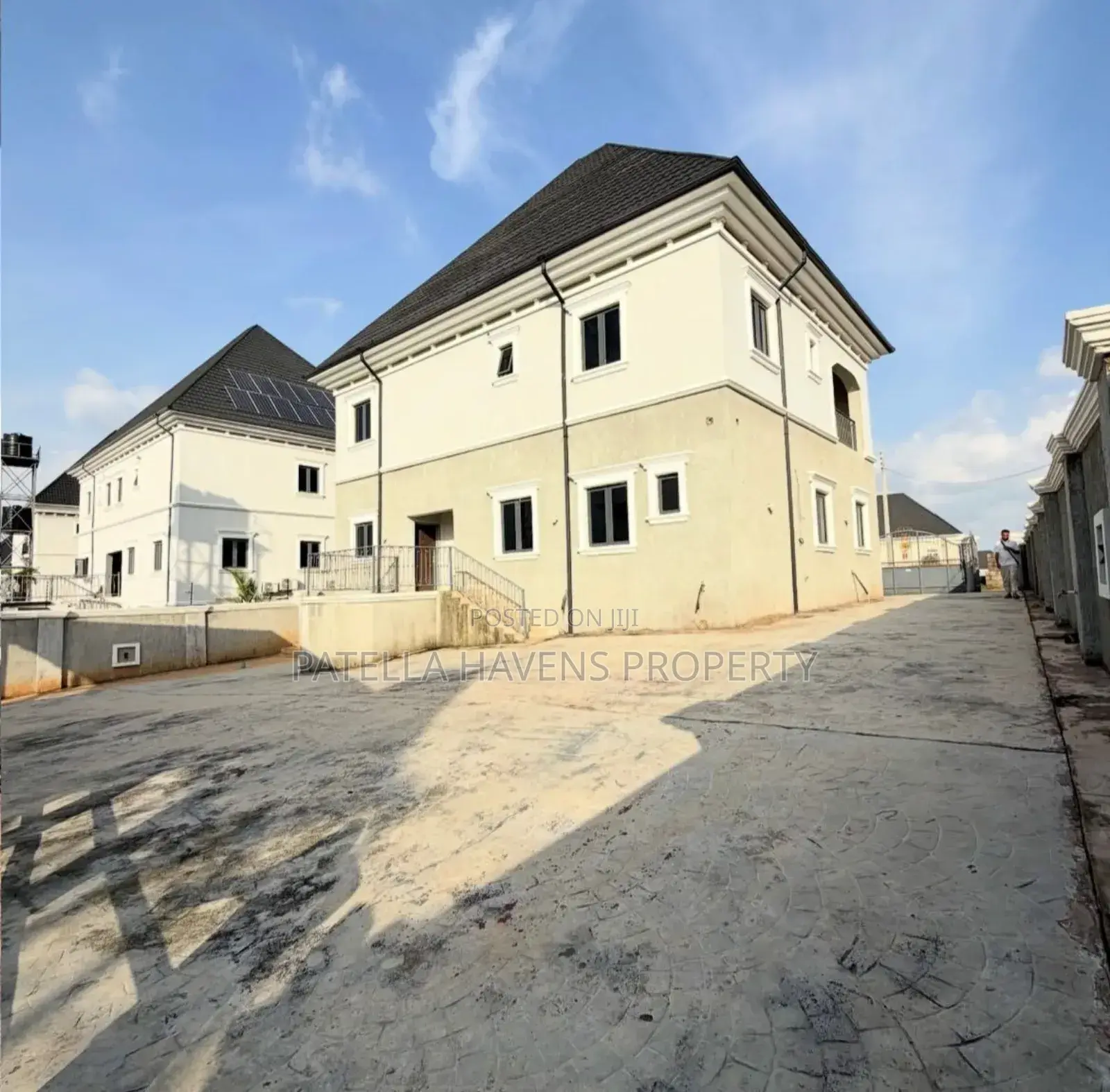 5bdrm Duplex in Galadimawa for sale in Galadimawa