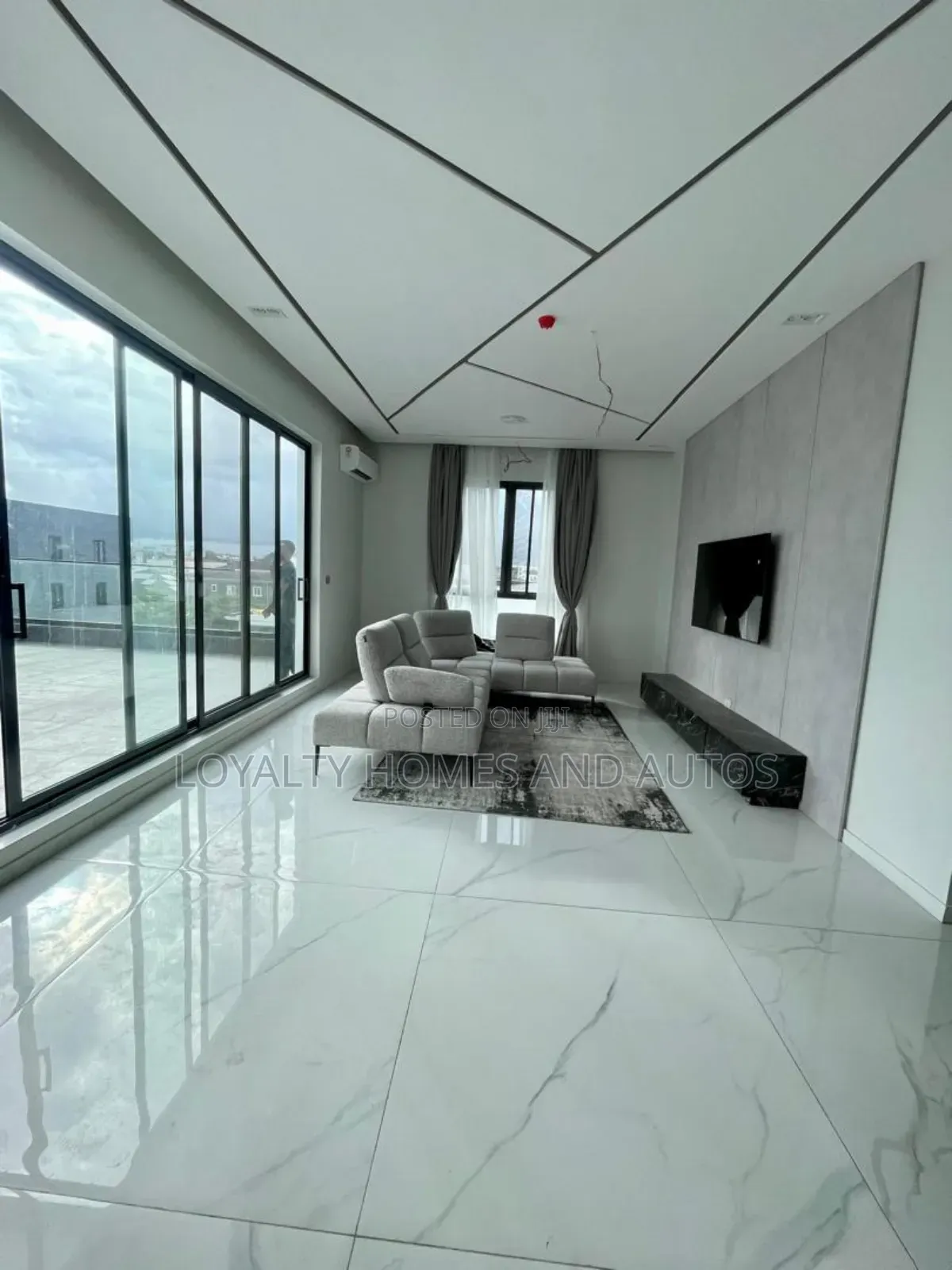 Furnished 5bdrm Mansion in Banana Island Ikoyi for sale in Banana Island
