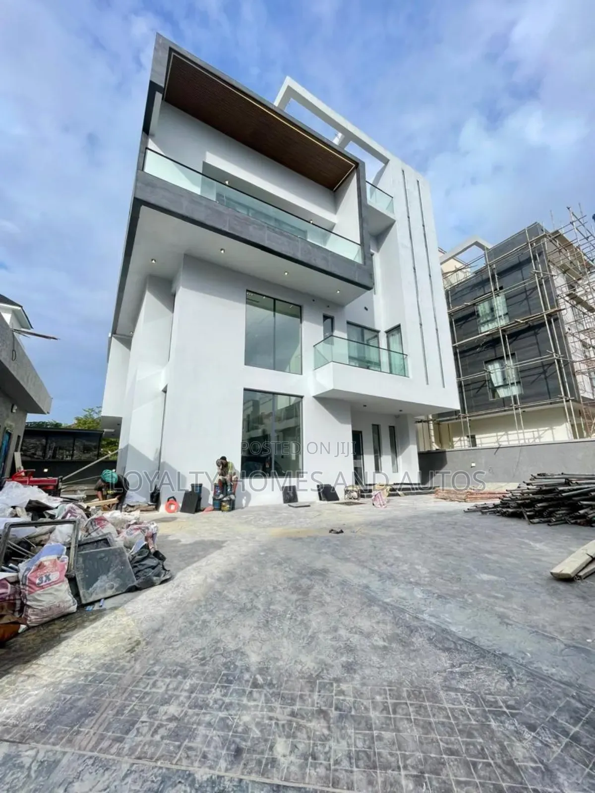 Furnished 5bdrm Mansion in Banana Island Ikoyi for sale in Banana Island