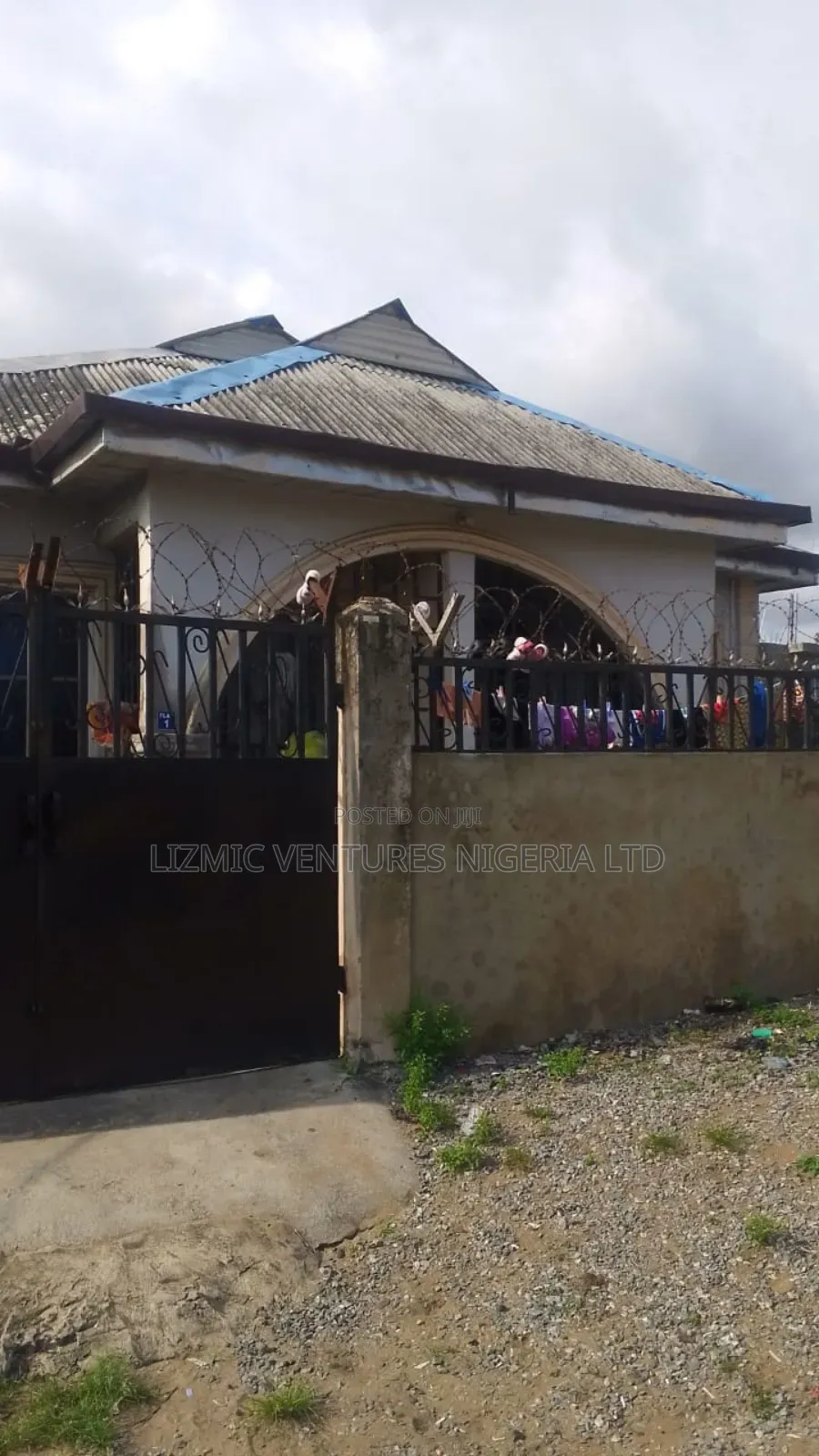 2bdrm Bungalow in Aradagun, Ajido for sale in Ajido