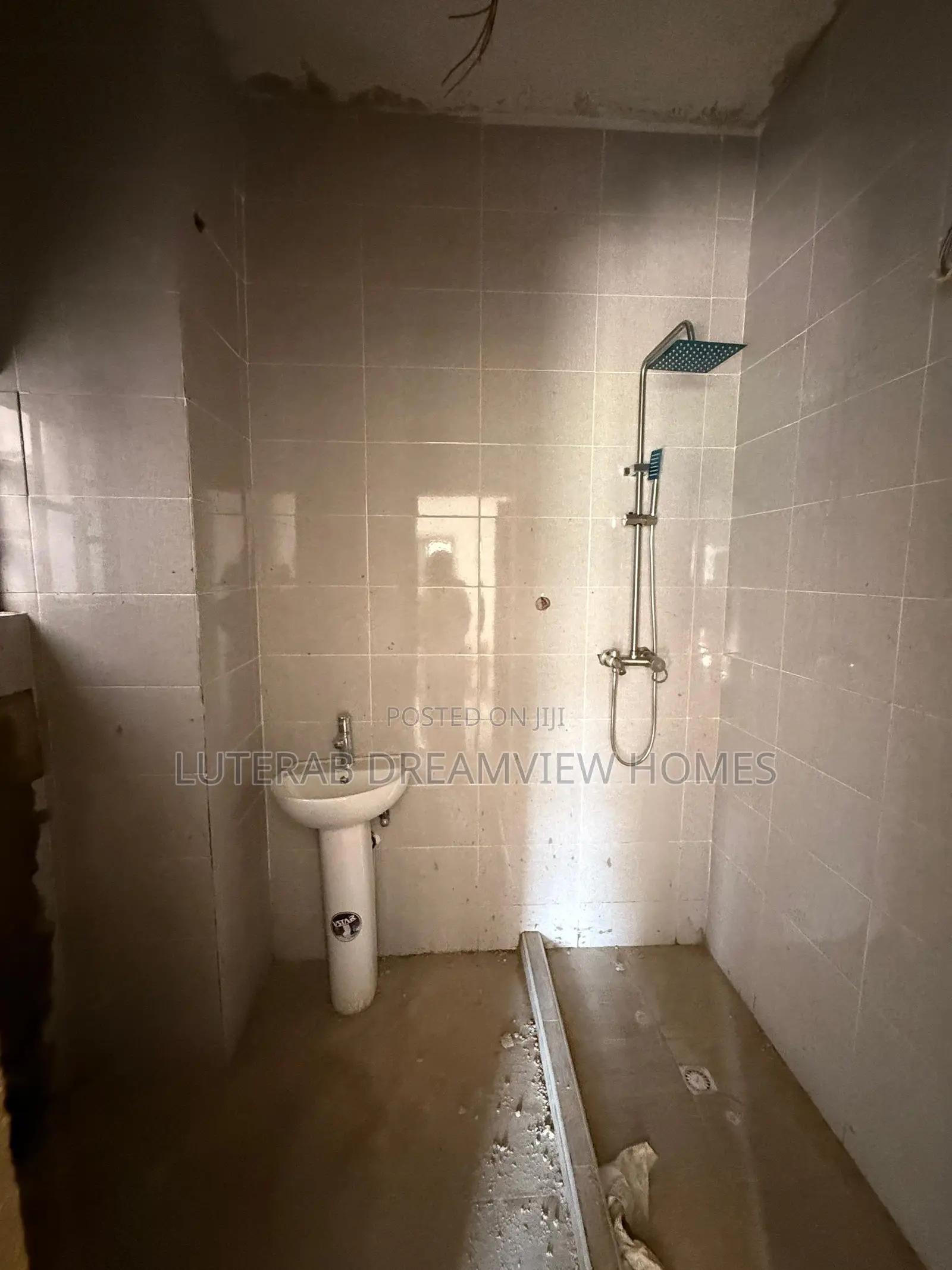 3bdrm Block of Flats in Galadimawa for sale in Galadimawa