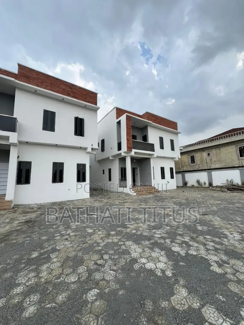 4bdrm Duplex in Guzape District for sale in Guzape District
