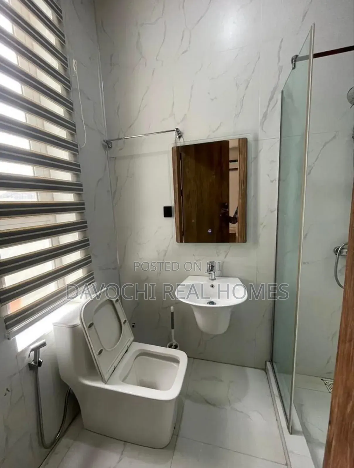 4bdrm Duplex in Ologolo Estate, Lekki for rent in Lekki