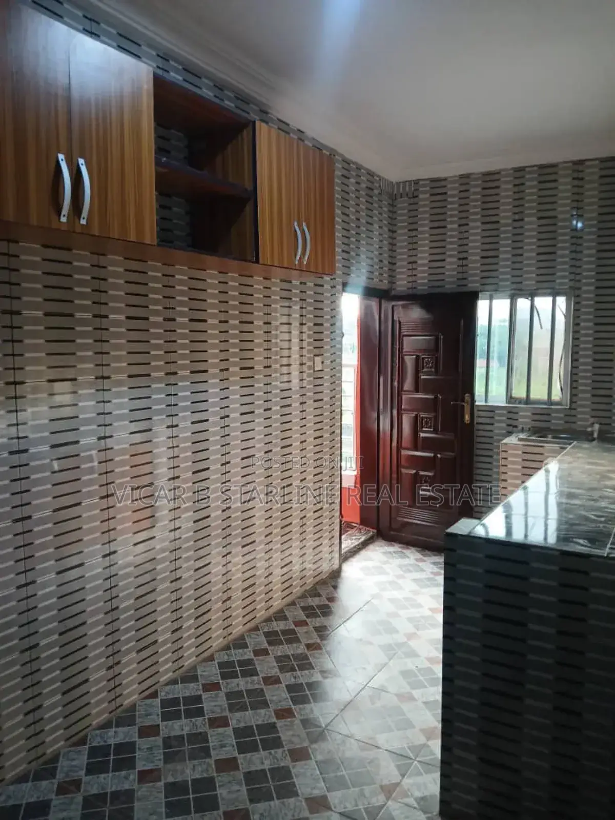 Furnished 3bdrm Apartment in Housa Quoters, Abakaliki for rent in Abakaliki