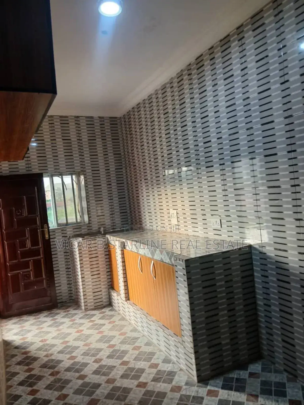 Furnished 3bdrm Apartment in Housa Quoters, Abakaliki for rent in Abakaliki