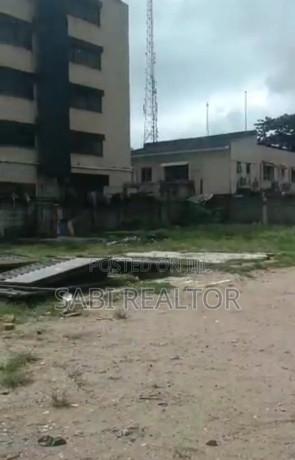 1599sqm Land at Oyinjolayemi v I Is Up for Immediate Sale at 3.2m/SQM in Victoria Island