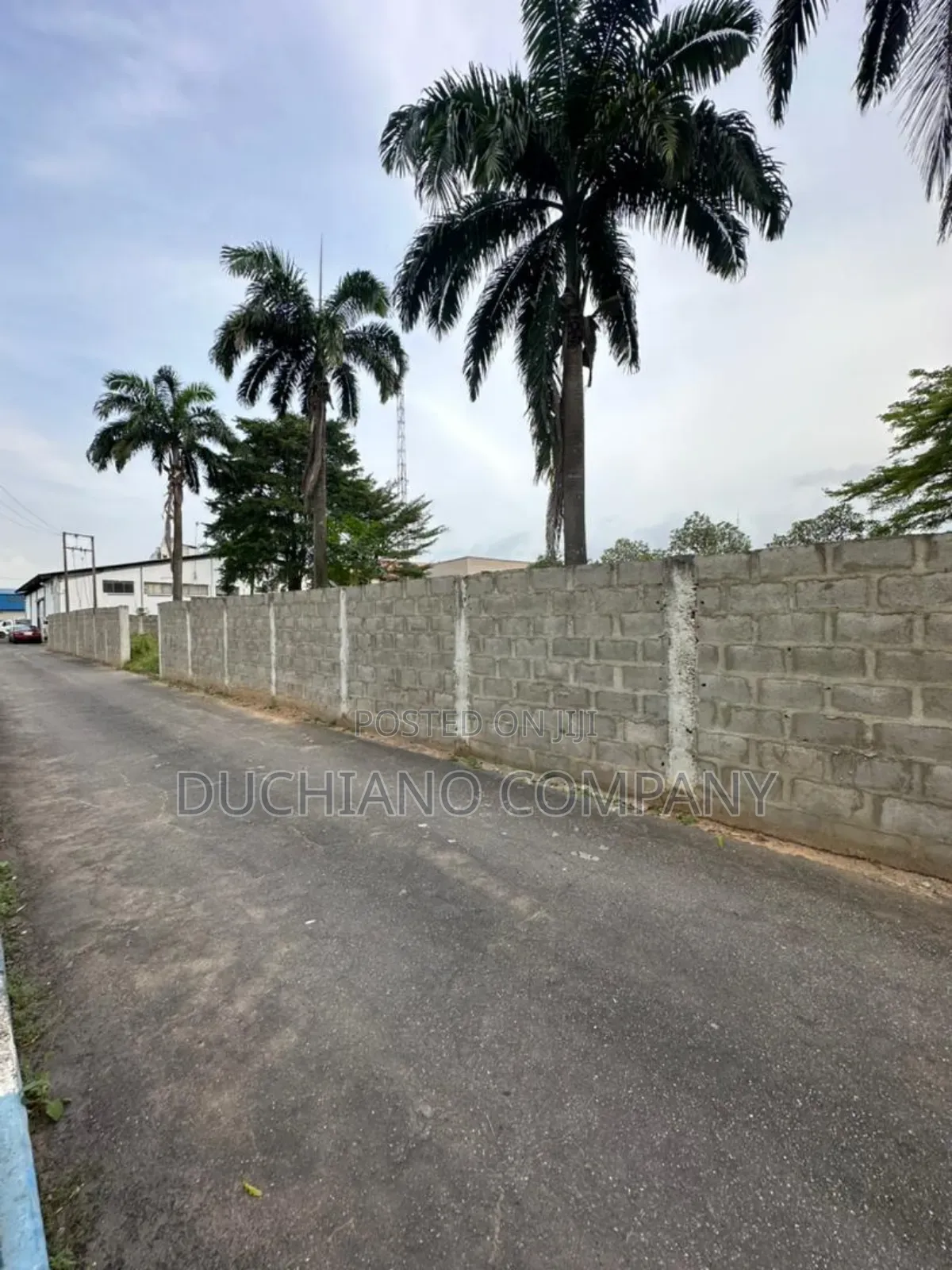 2,009 SQM on Lateef Jakande Road, Ikeja in Agidingbi