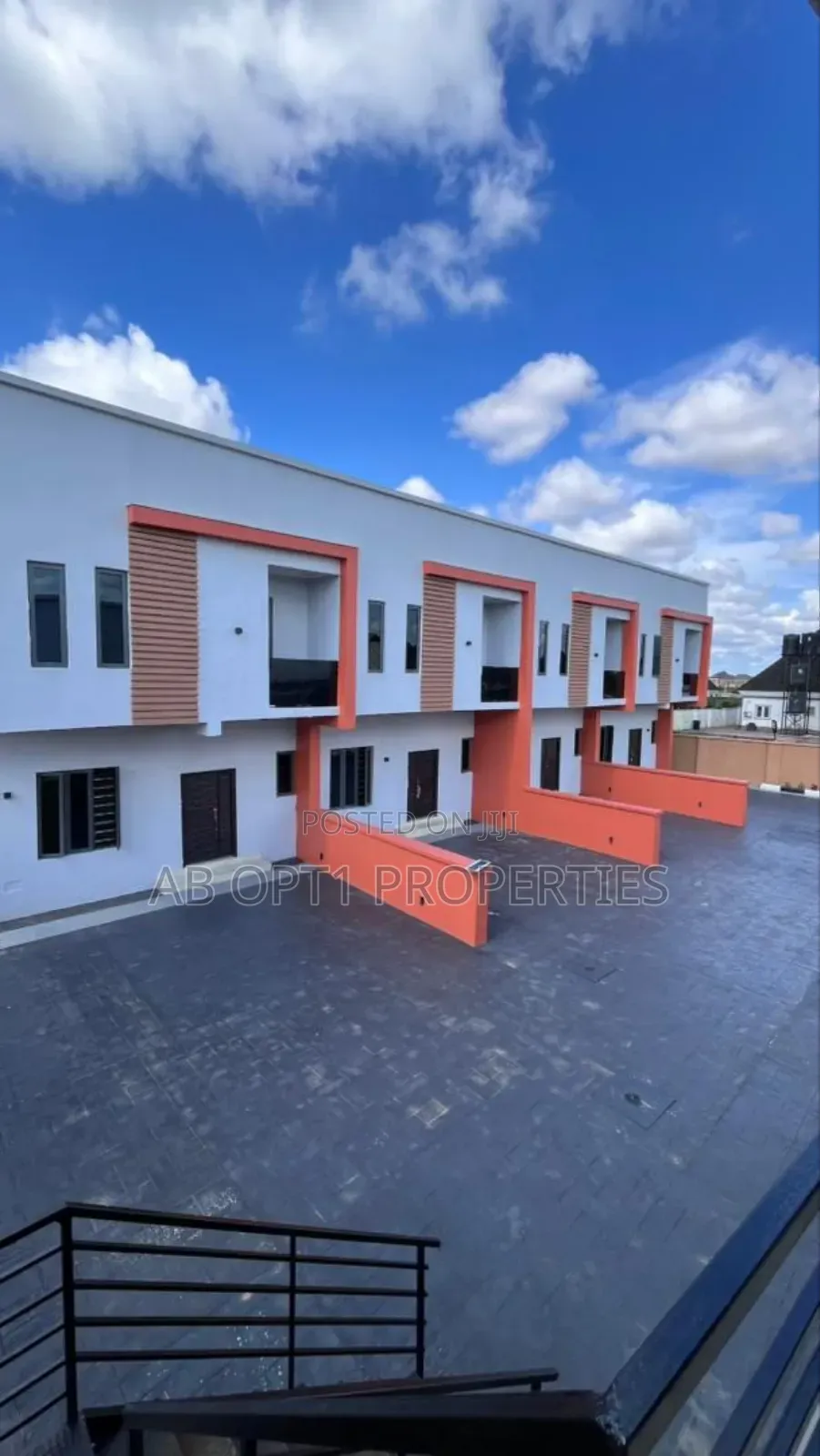 3bdrm Townhouse/Terrace in Benin City for sale in Benin City