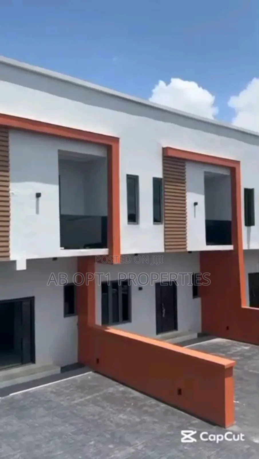 3bdrm Townhouse/Terrace in Benin City for sale in Benin City