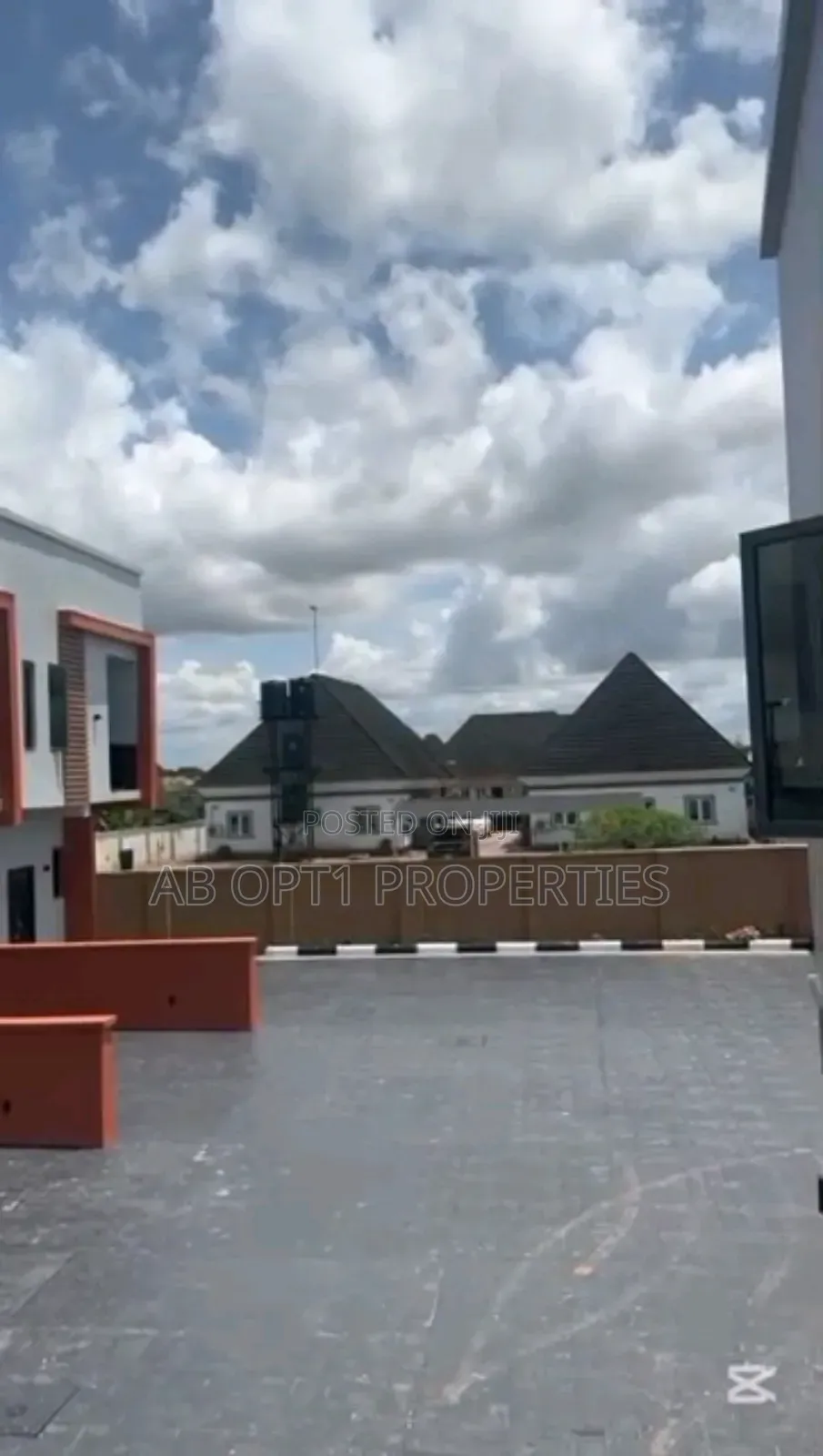 3bdrm Townhouse/Terrace in Benin City for sale in Benin City
