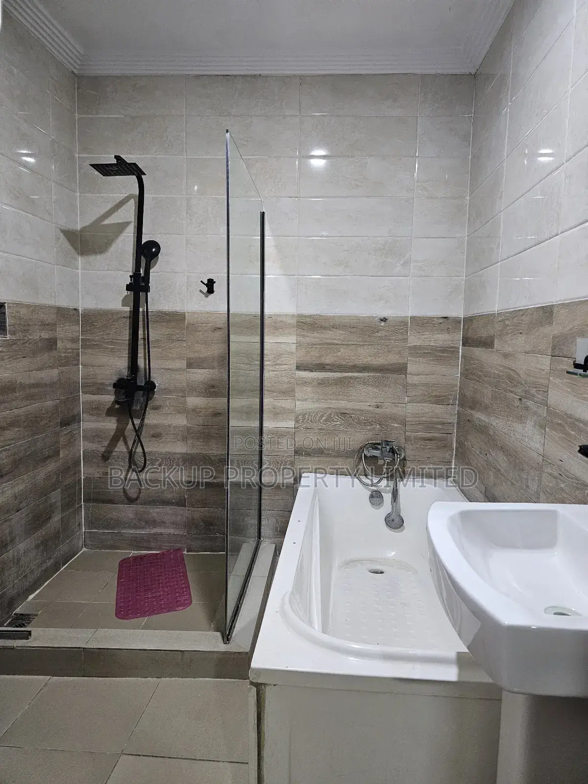 A Serviced Lovely Space for Your Relaxation in Lekki Phase 1