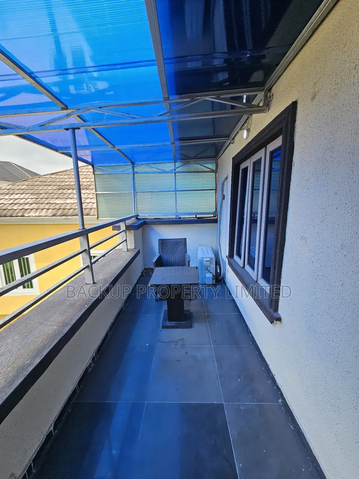 A Serviced and Serene Studio Apartment in Lekki Phase 1