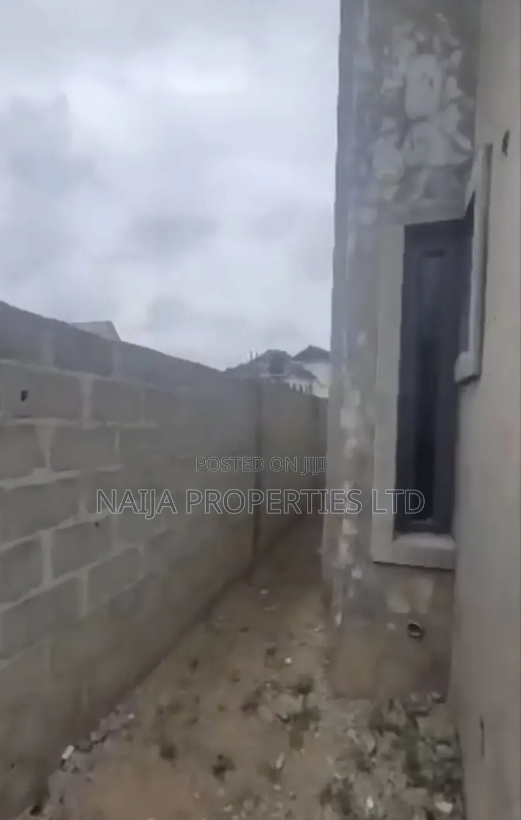 5bdrm Duplex in Sangotedo for sale in Sangotedo