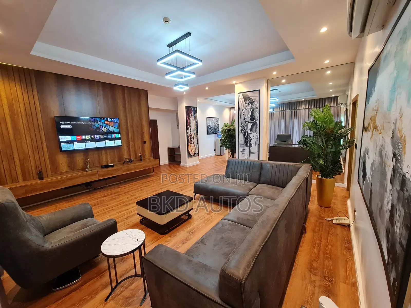 3 Bedroom Apartment With Pool in Ikoyi