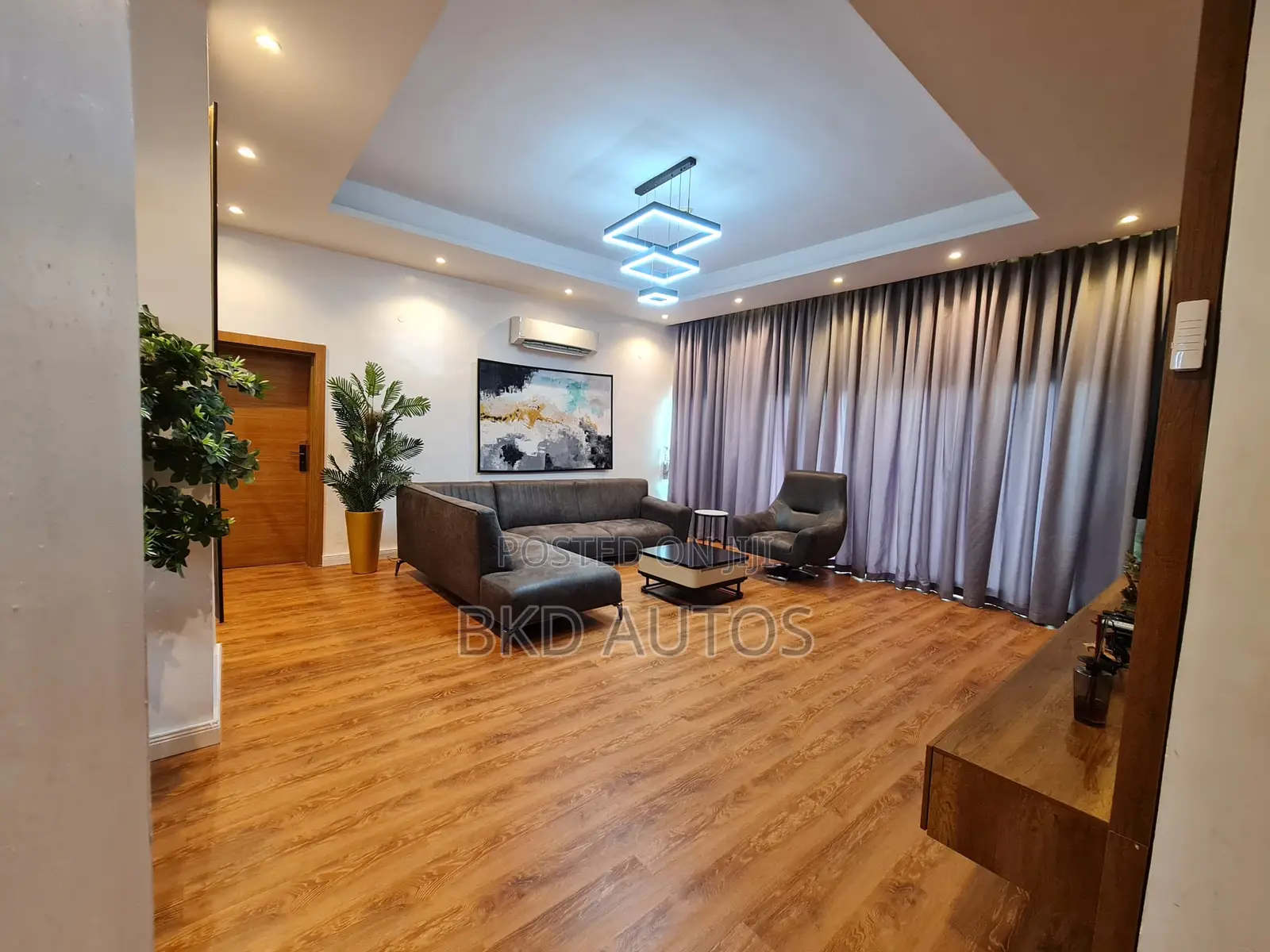 3 Bedroom Apartment With Pool in Ikoyi
