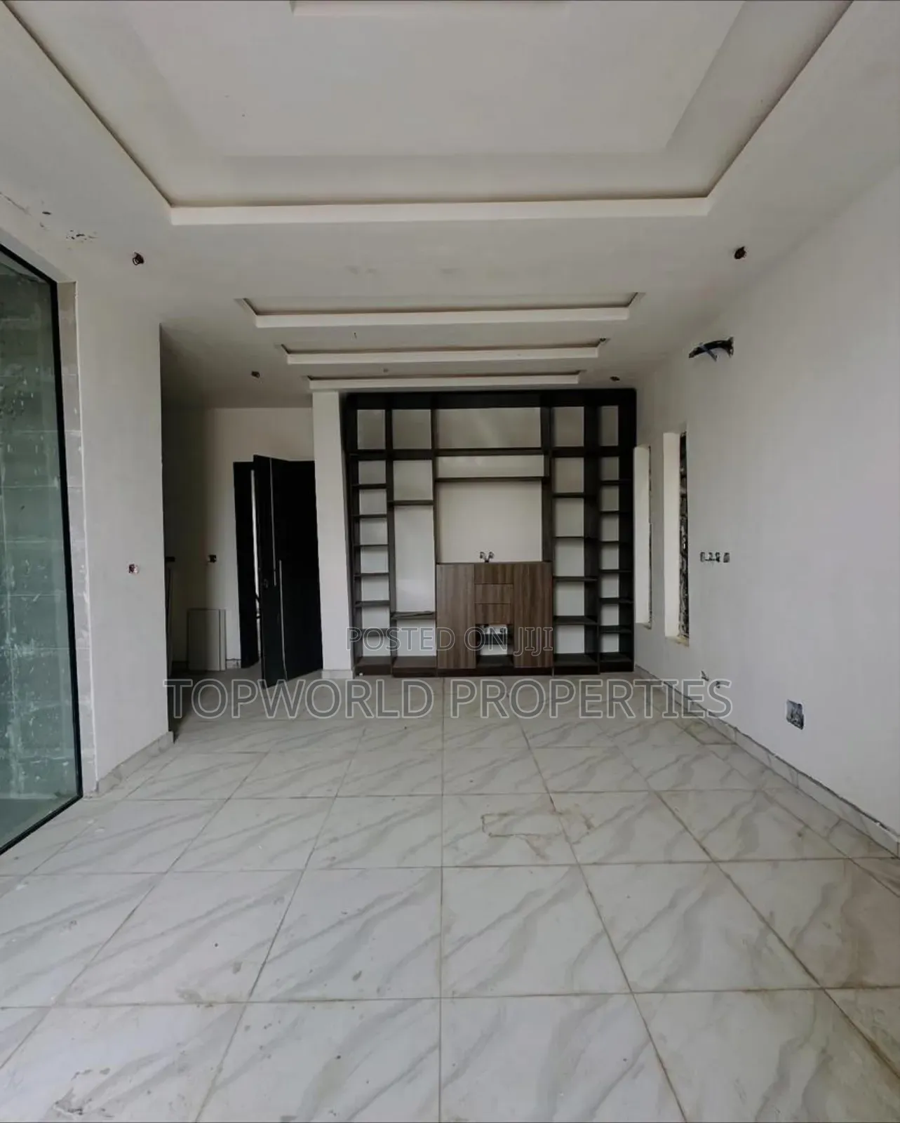5bdrm Duplex in Omole Phase 1 for sale in Agidingbi