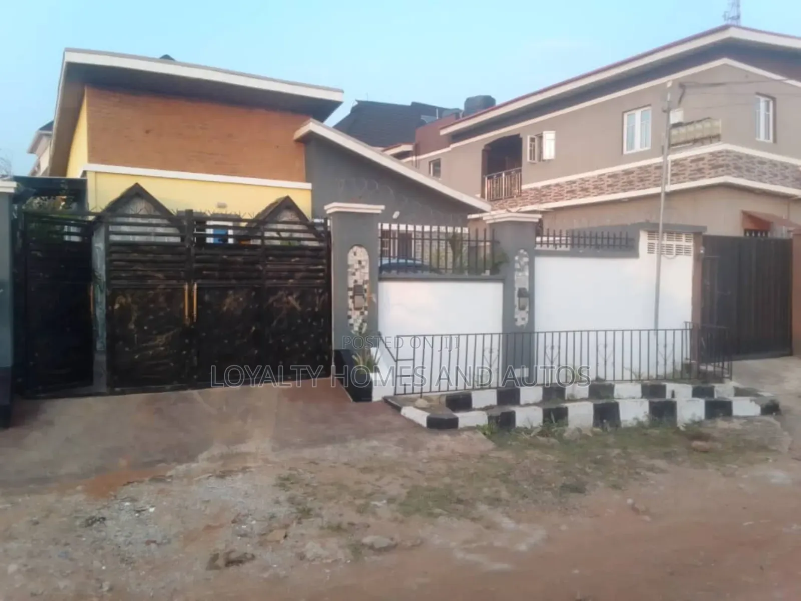 3bdrm Bungalow in Akute for sale in Akute Ajuwon