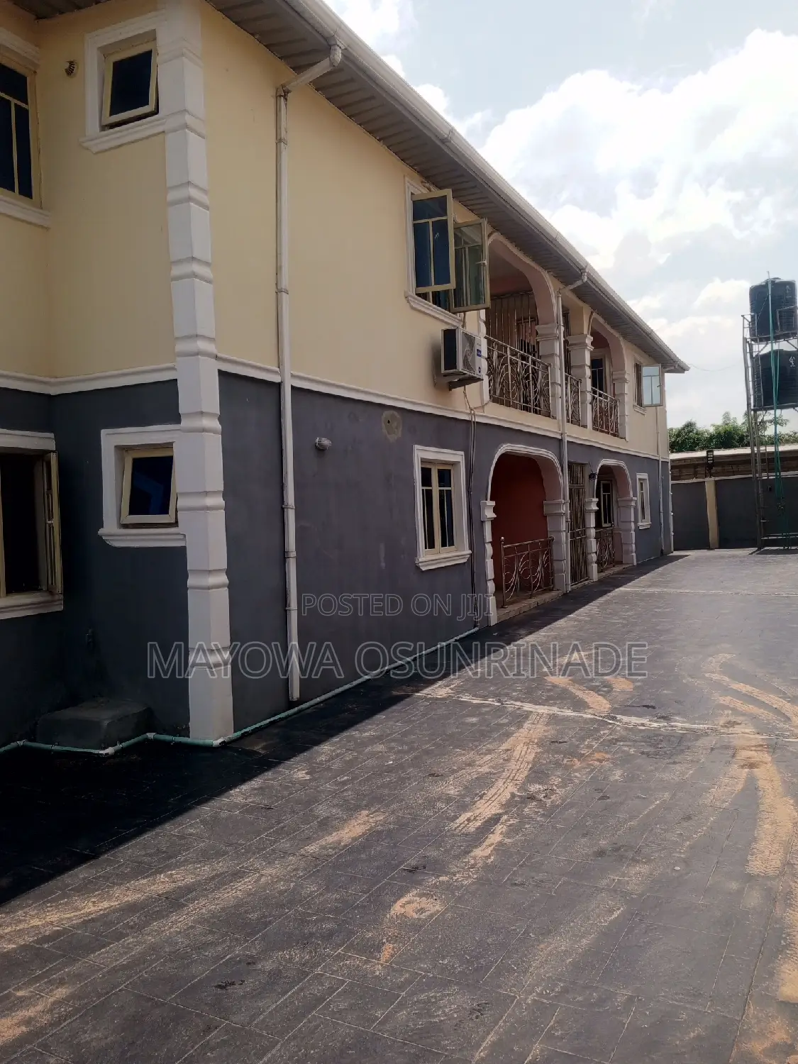 3bdrm Apartment in Ologuneru for rent in Ologuneru