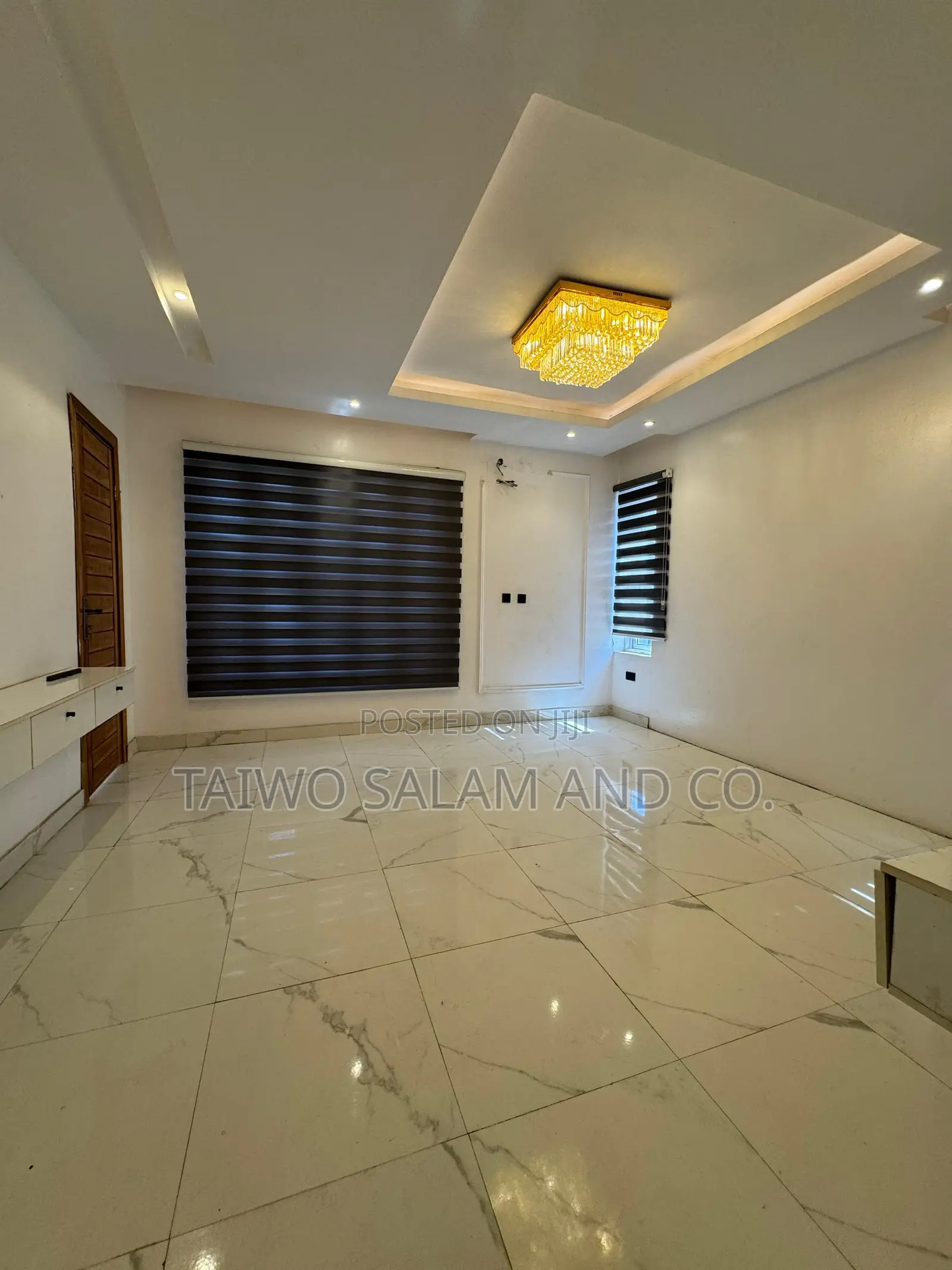 4bdrm Block of Flats in Akobo for sale in Akobo