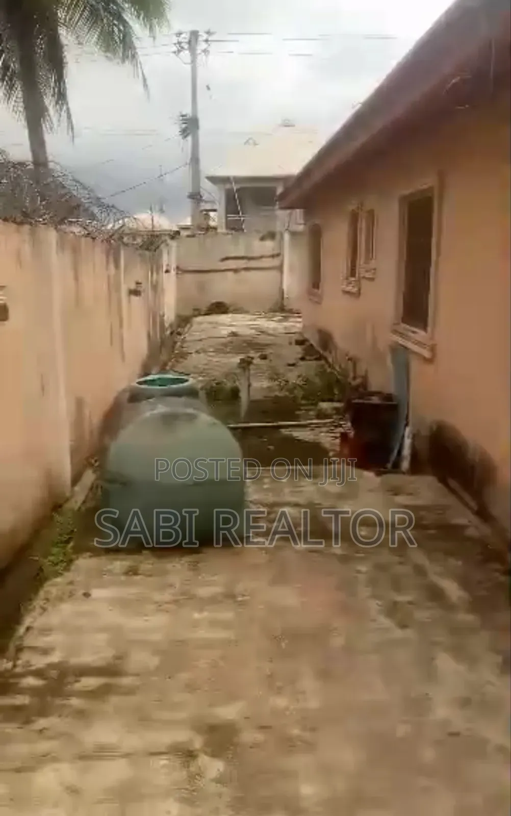 887.5sqm Land With Cofo Very Close to the Tarred Road at Abule Taylor in Abule Egba