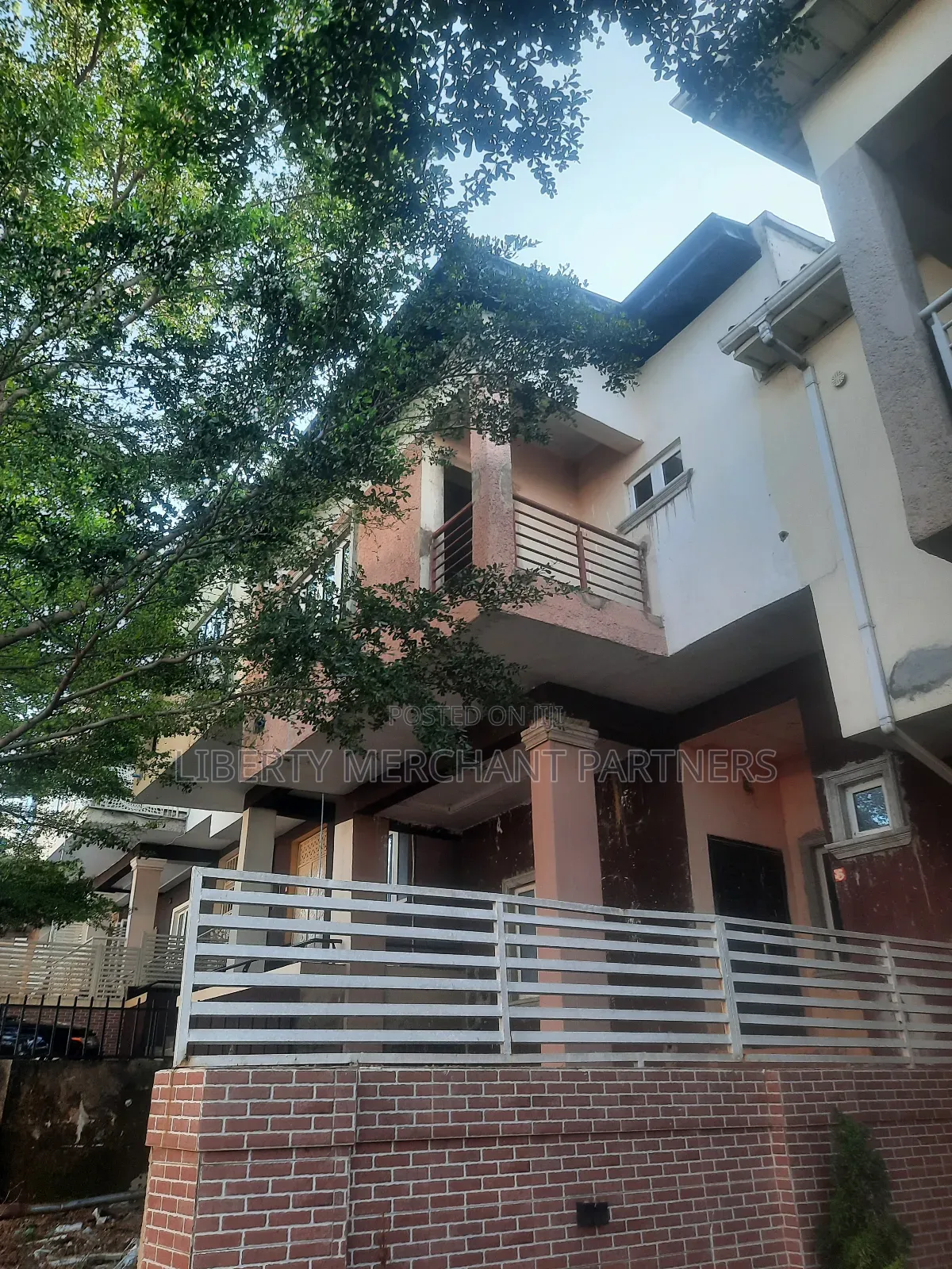 3bdrm Duplex in Paradise 1 Estate, Life Camp for sale in Life Camp