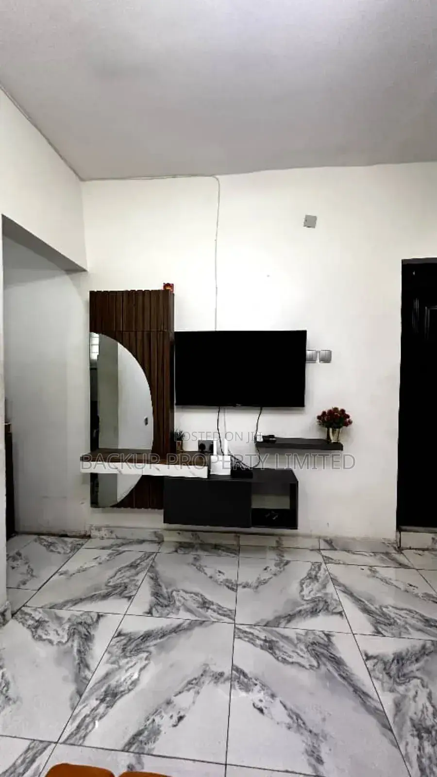 Furnished 1bdrm Apartment in Yaba for sale in Yaba