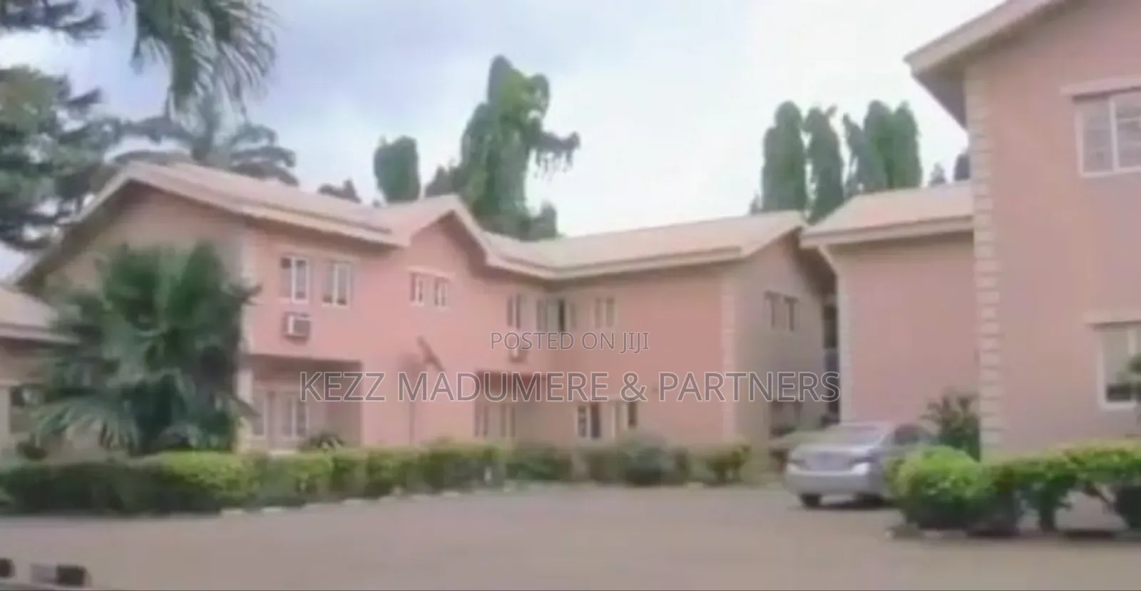 For Sale: 36 Rooms Functional Hotel, Enugu , Enugu State in Port-Harcourt