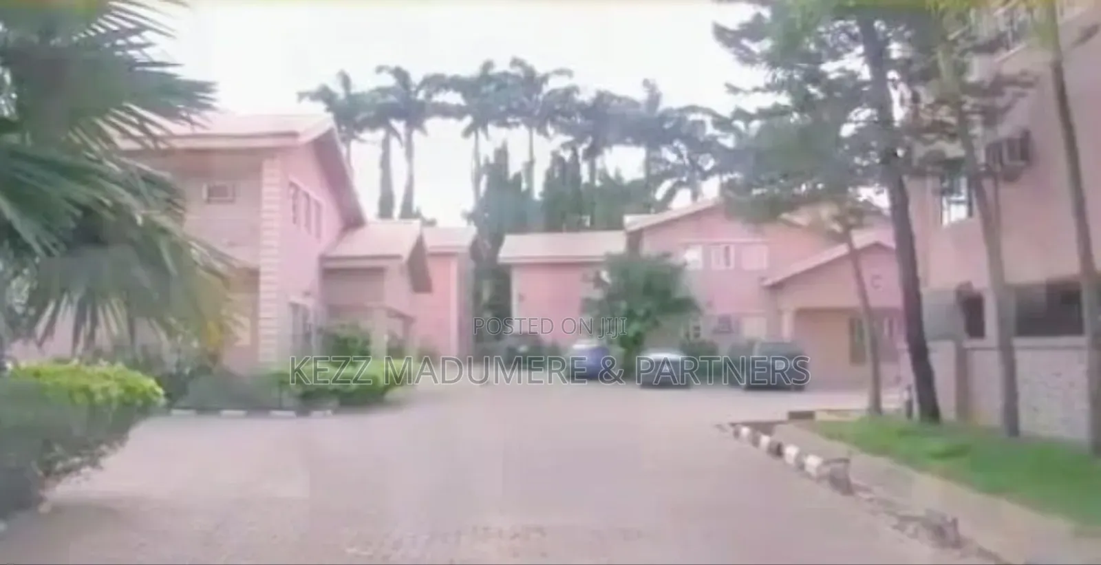 For Sale: 36 Rooms Functional Hotel, Enugu , Enugu State in Port-Harcourt