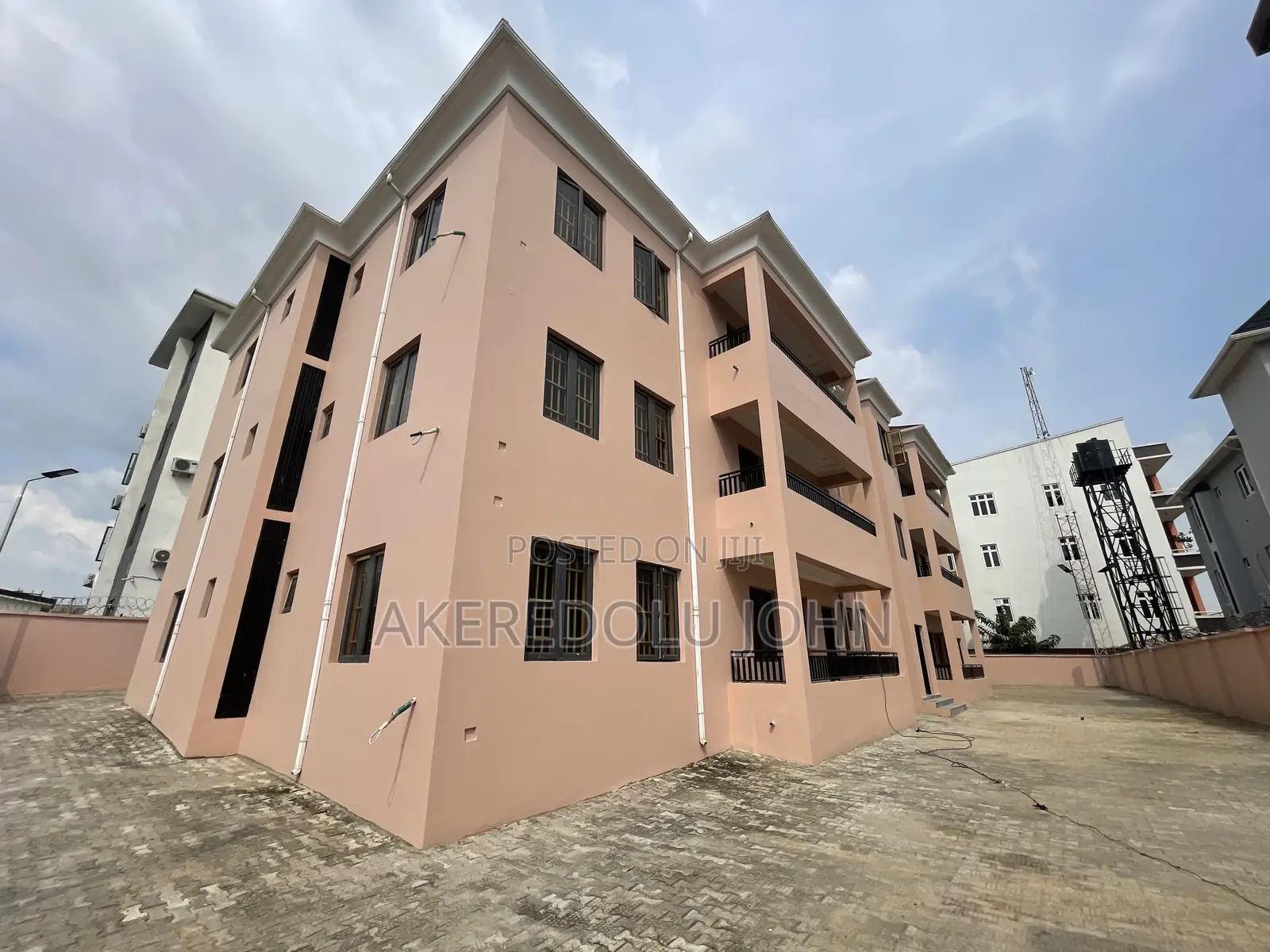 3bdrm Block of Flats in Jahi for rent in Jahi