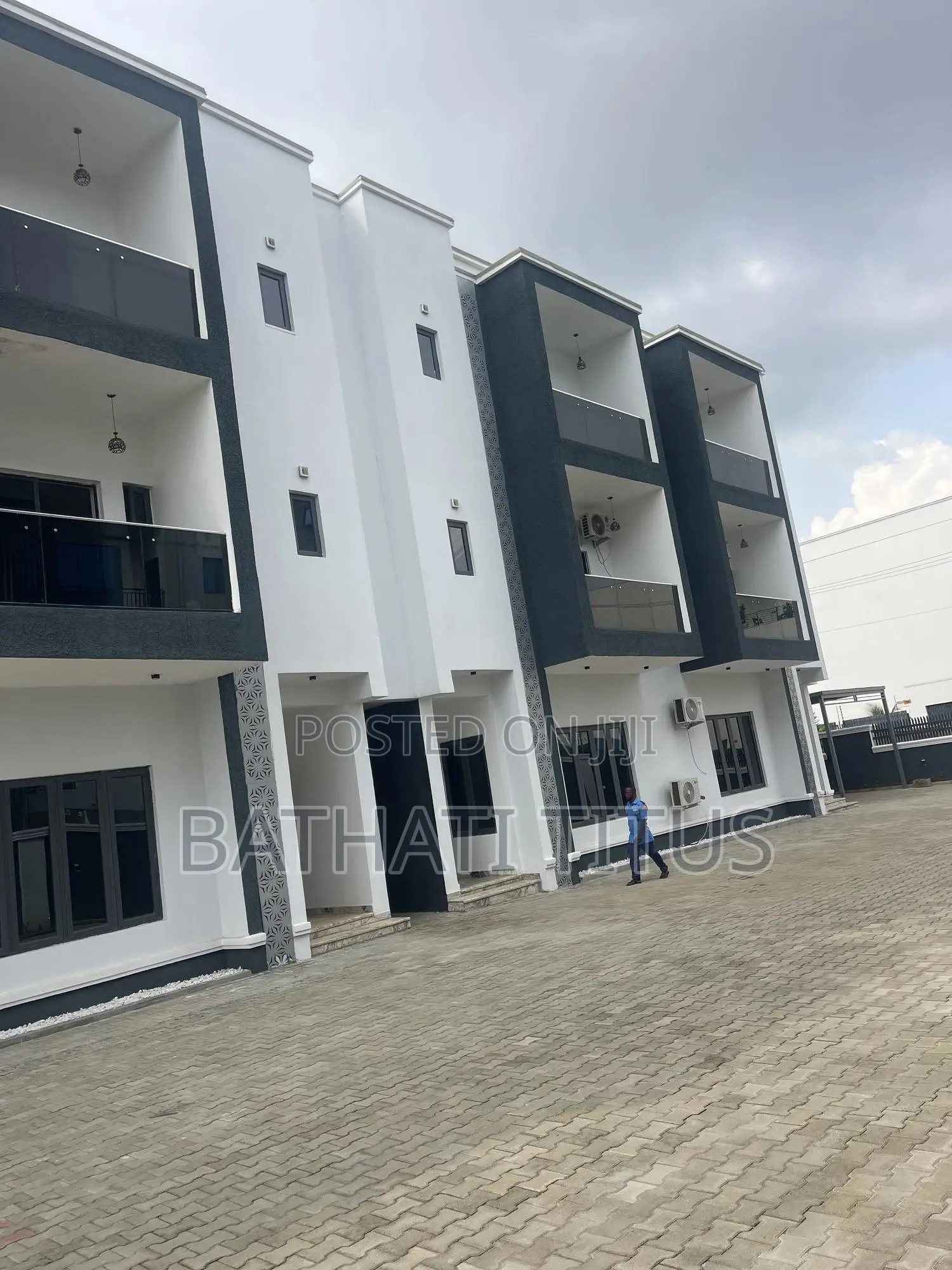 4bdrm Duplex in Jahi for sale in Jahi