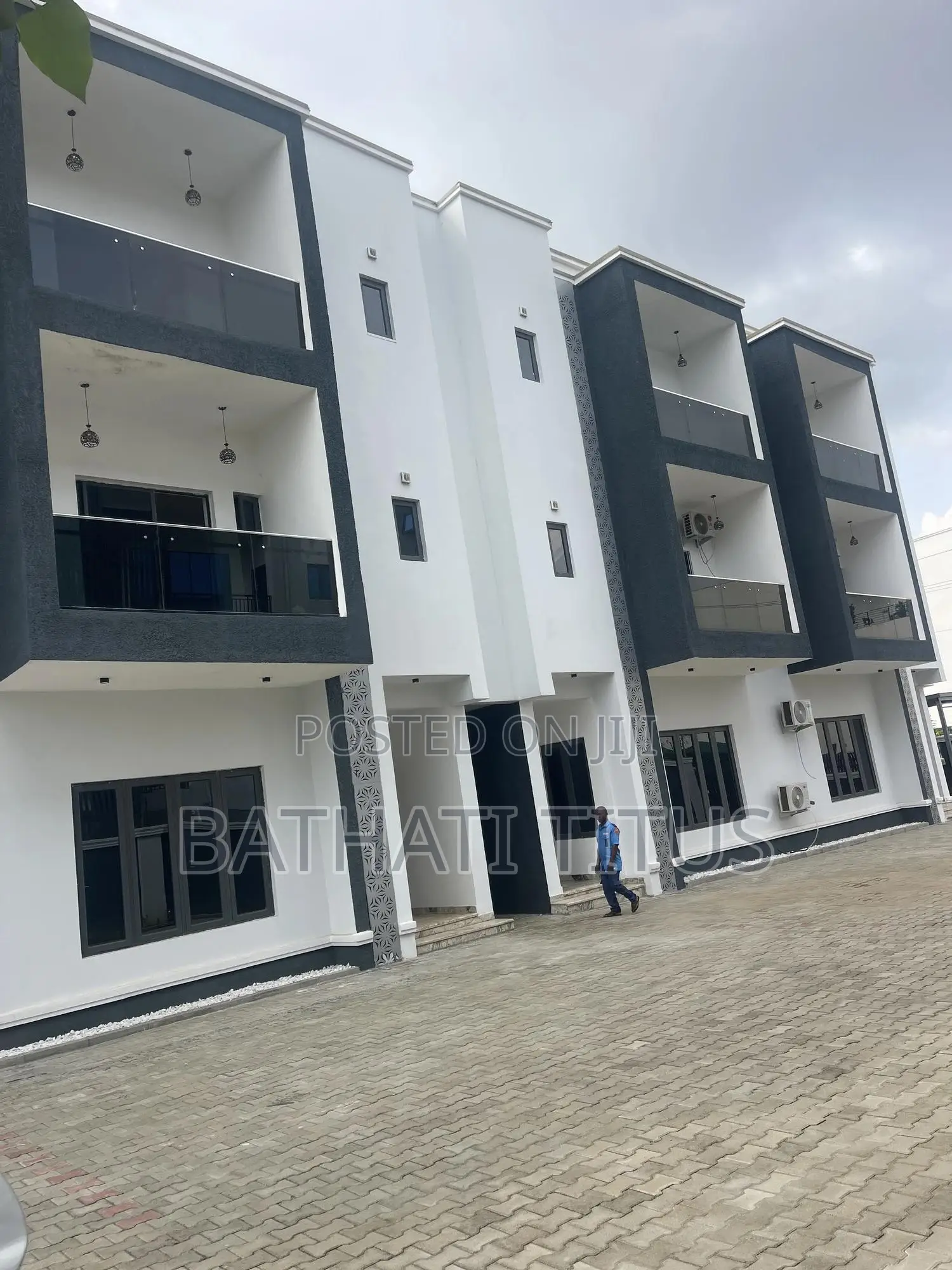 4bdrm Duplex in Jahi for sale in Jahi