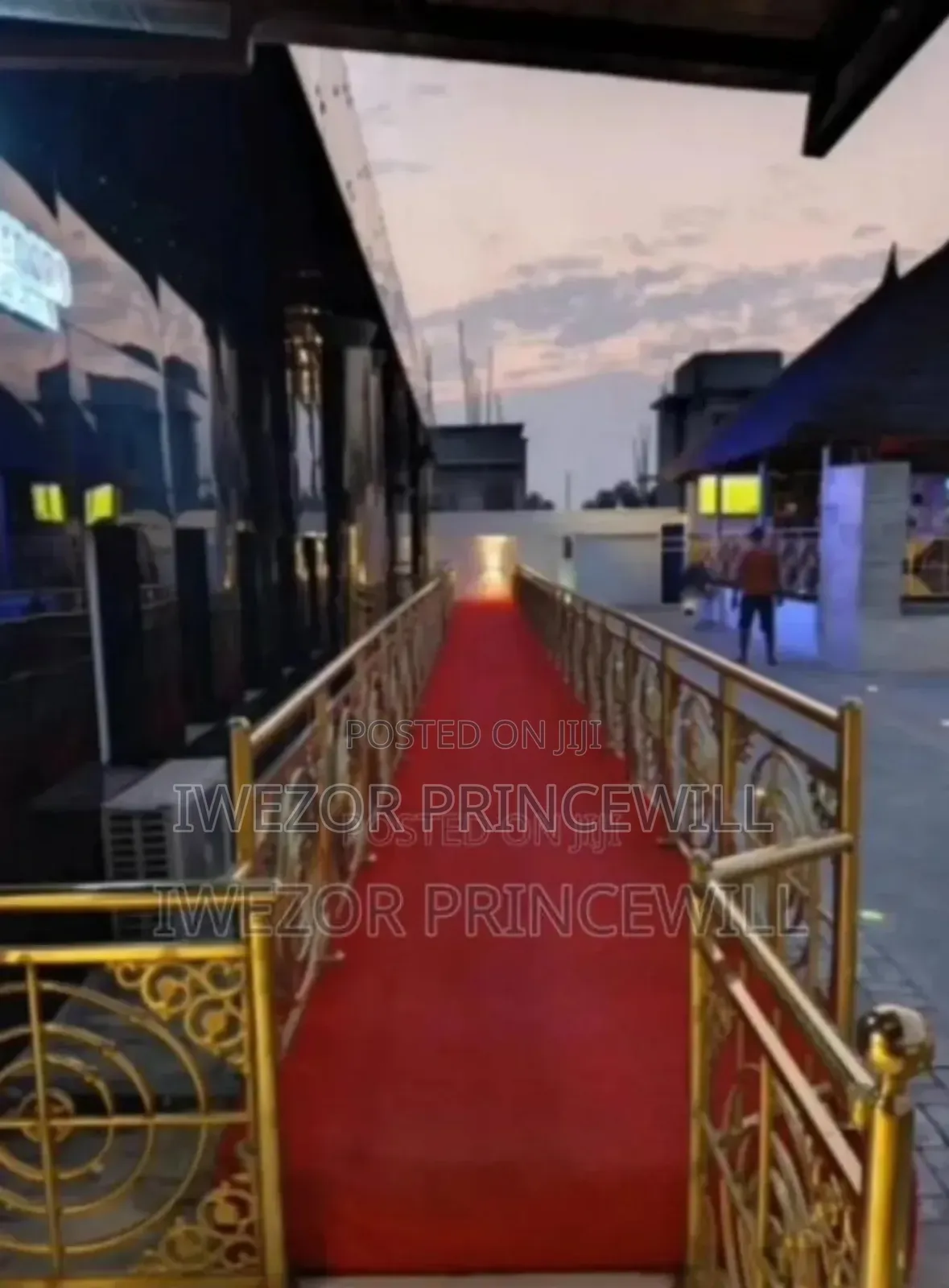 13 Rooms Luxury Hotel For Sale/Lease in Obio-Akpor