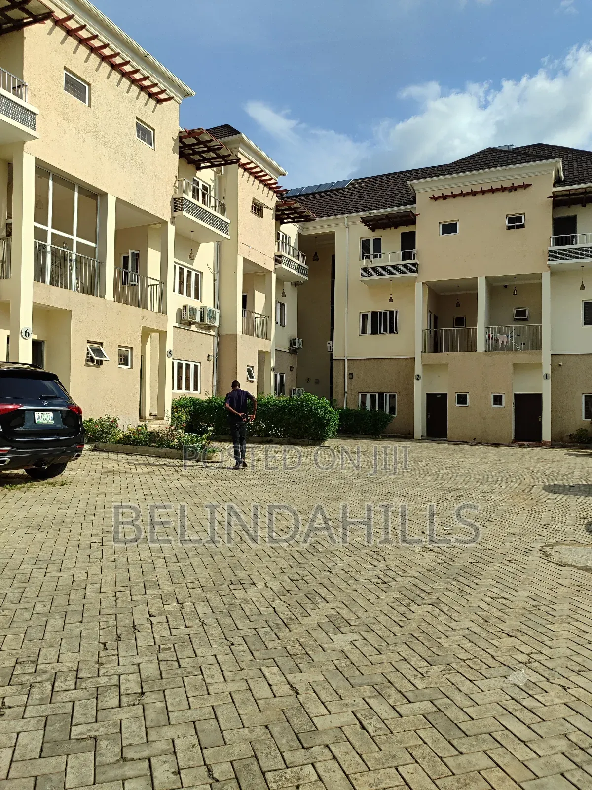 4bdrm Townhouse/Terrace in Guzape District for sale in Guzape District