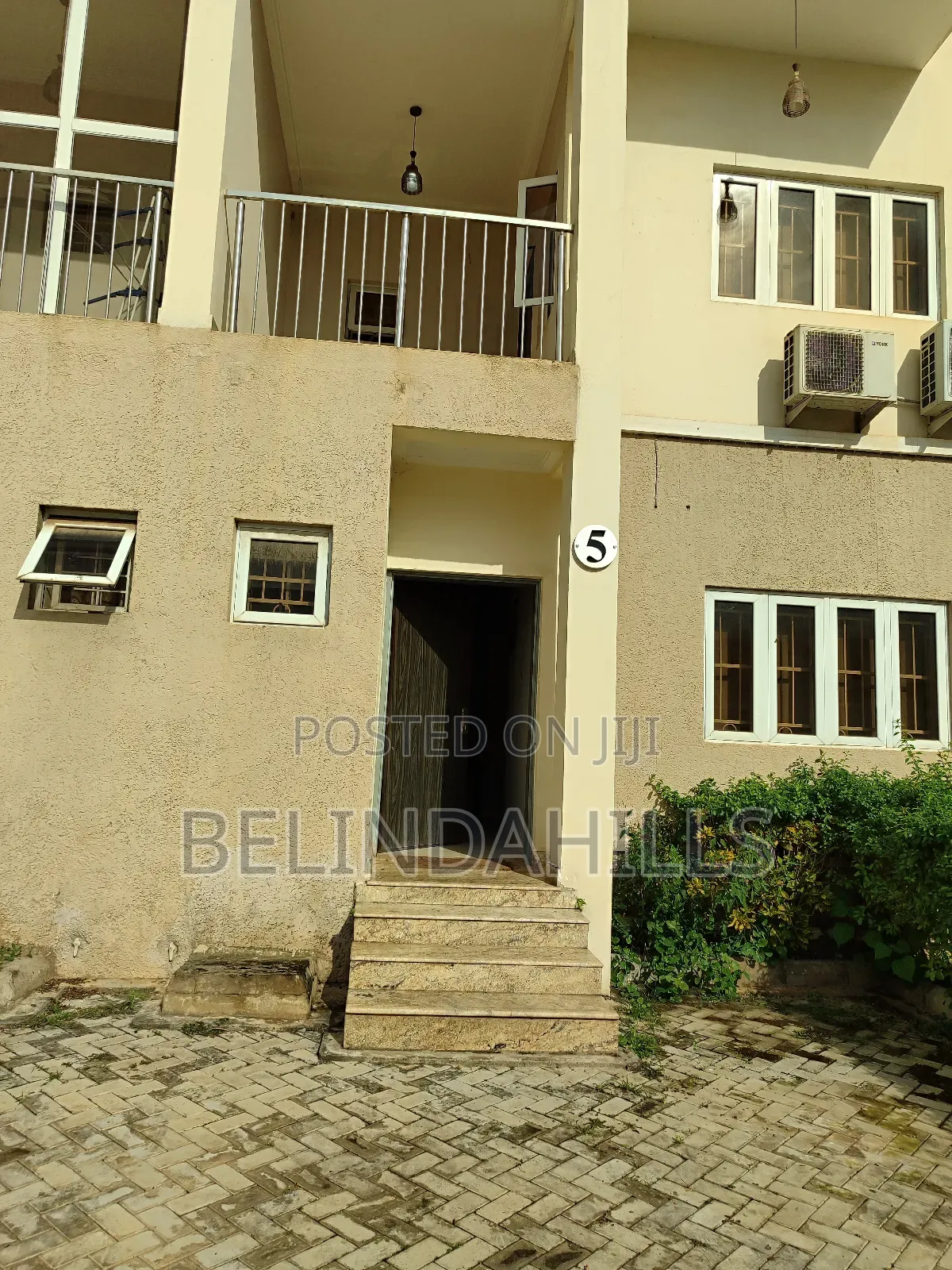 4bdrm Townhouse/Terrace in Guzape District for sale in Guzape District
