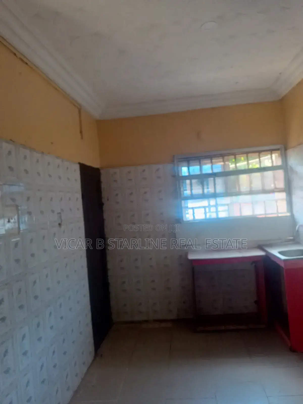 4bdrm Apartment in Ogoja Road, Abakaliki for rent in Abakaliki