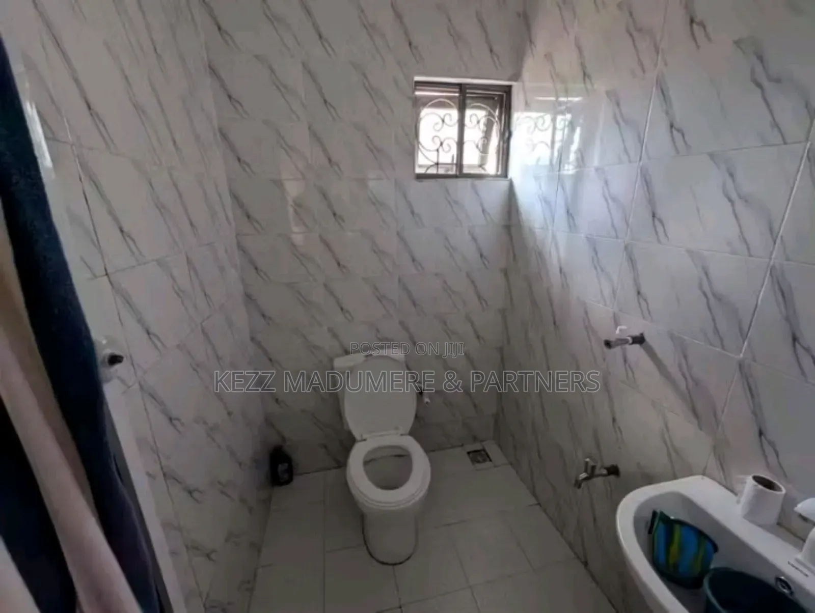 3bdrm Bungalow in Uyo Akwa Ibom State for sale in Uyo