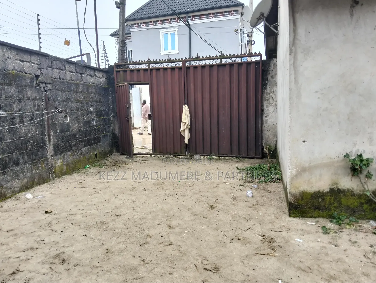 2bdrm Bungalow in Mandela Estate Sars for sale in Port-Harcourt