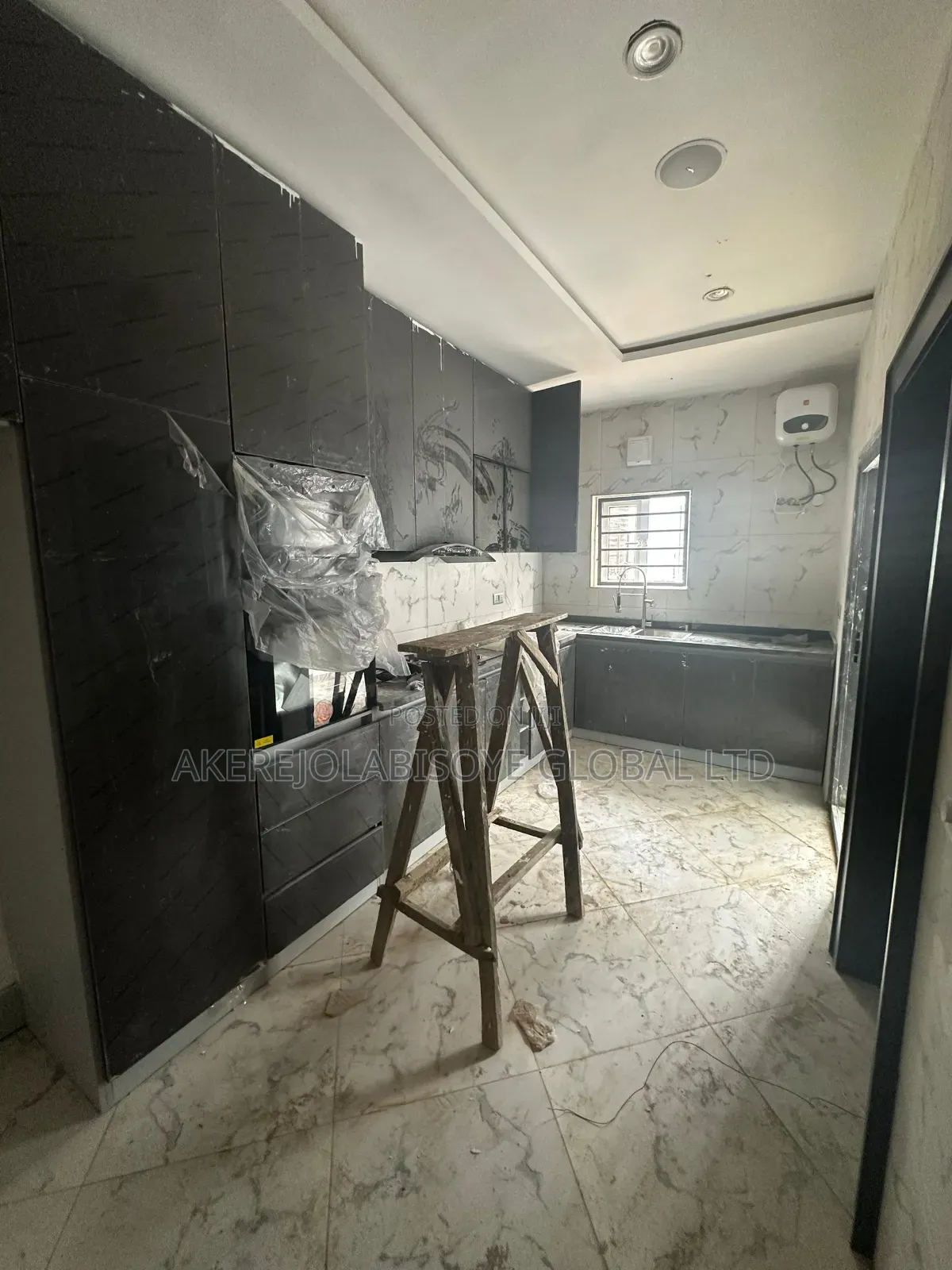 4bdrm Duplex in In An Estate, Gwarinpa for sale in Gwarinpa