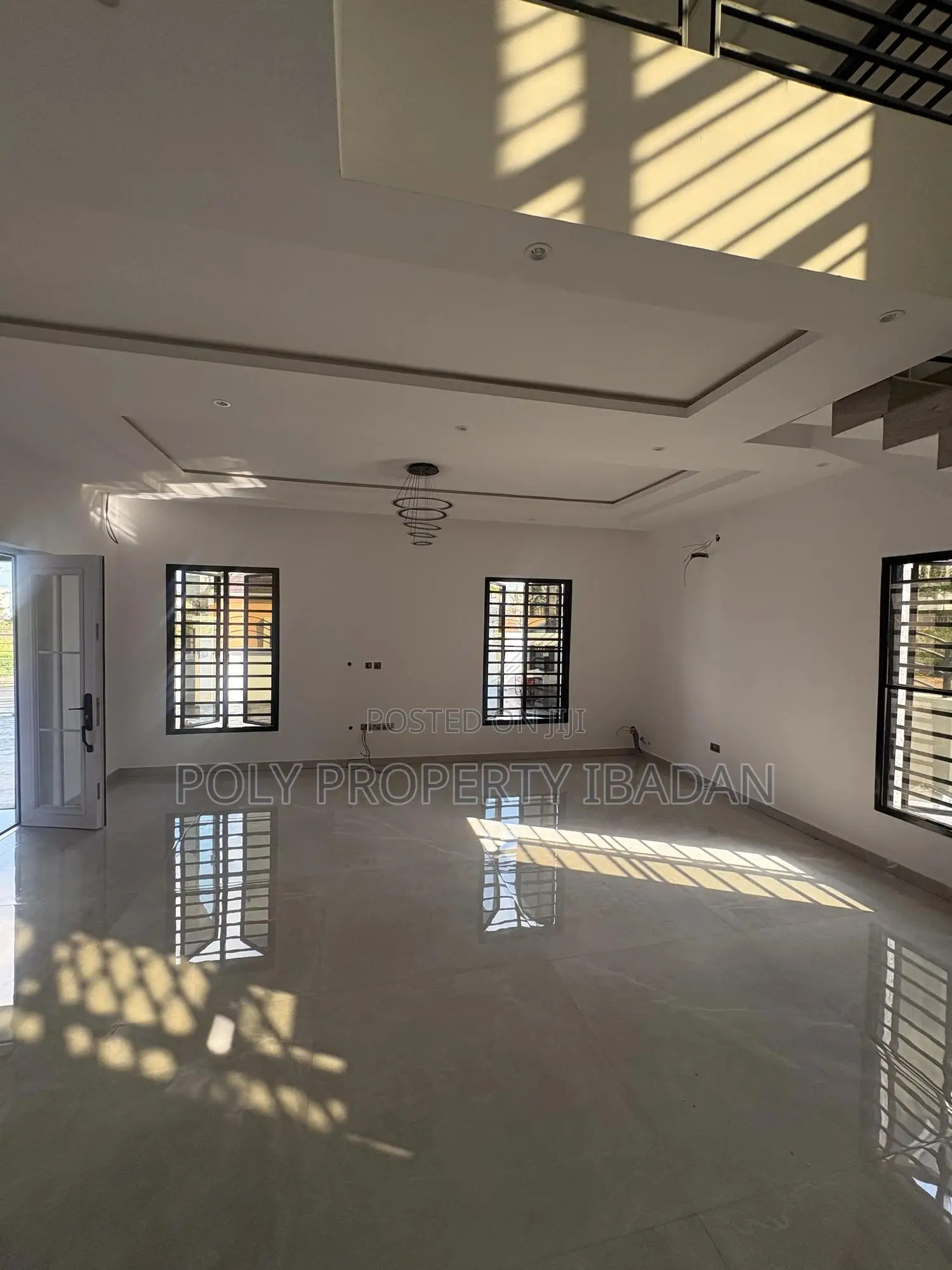 5bdrm Duplex in Legacy Estate,, Ibadan for sale in Ibadan