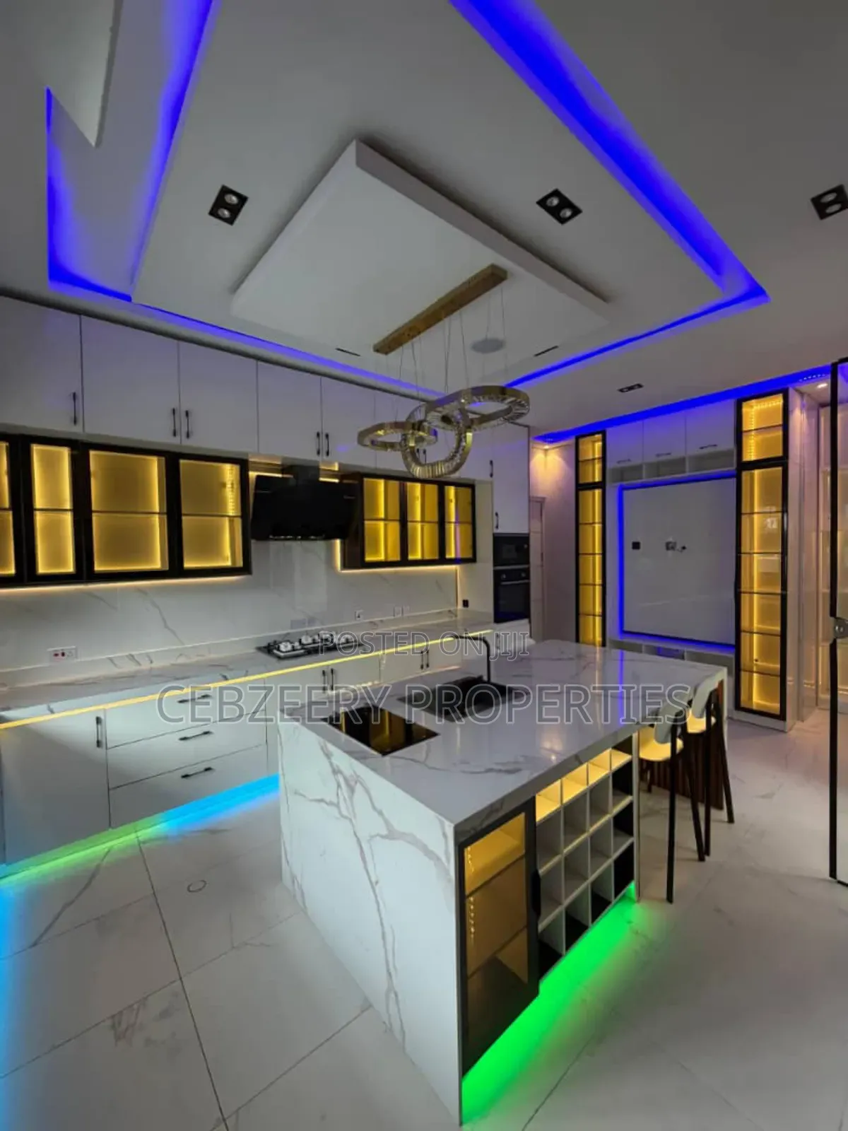 5bdrm Duplex in Ikate for sale in Ikate